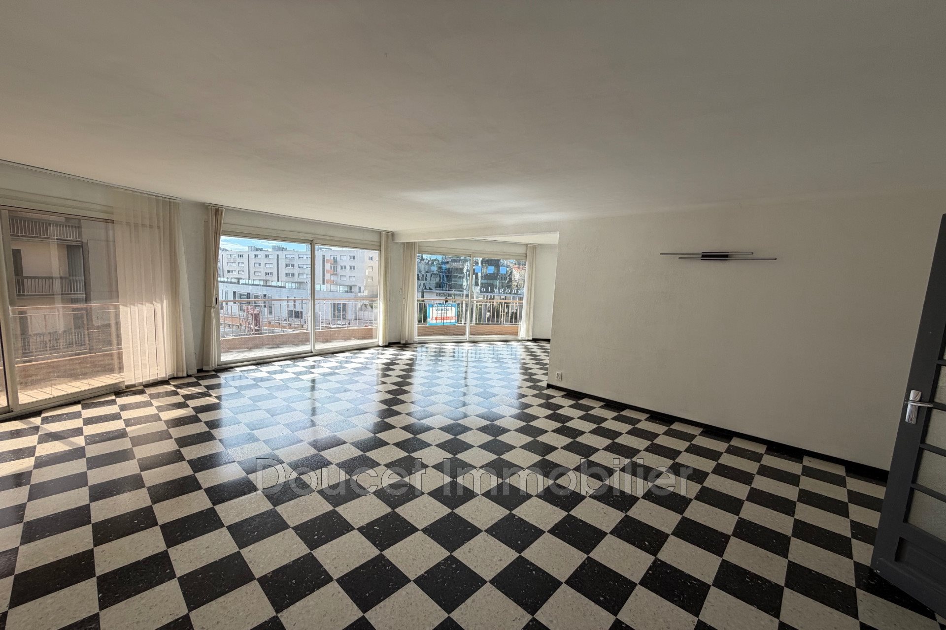 Appartement à vendre, 145m², Béziers