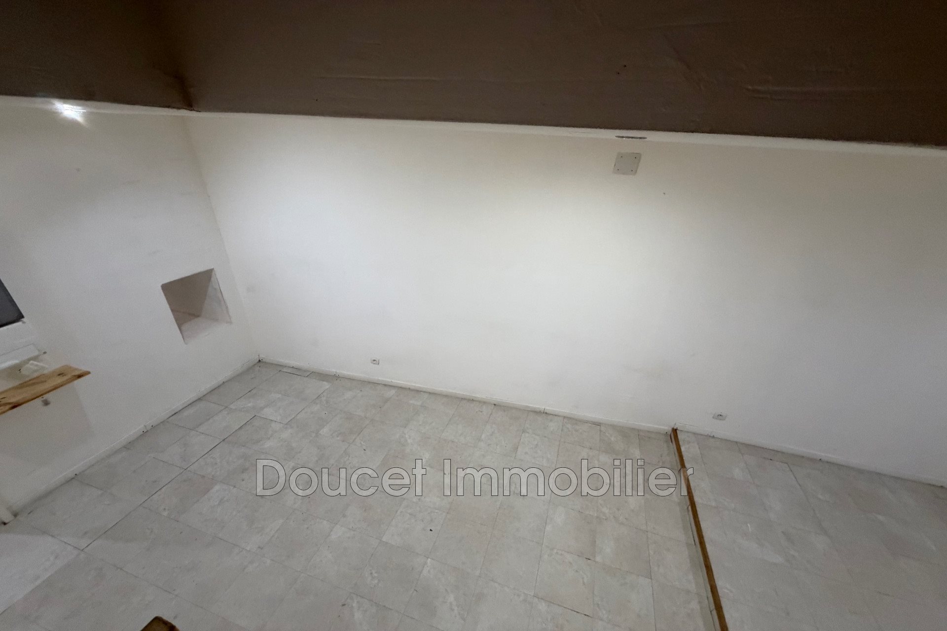 Maison à louer, 109m², Boujan-sur-Libron