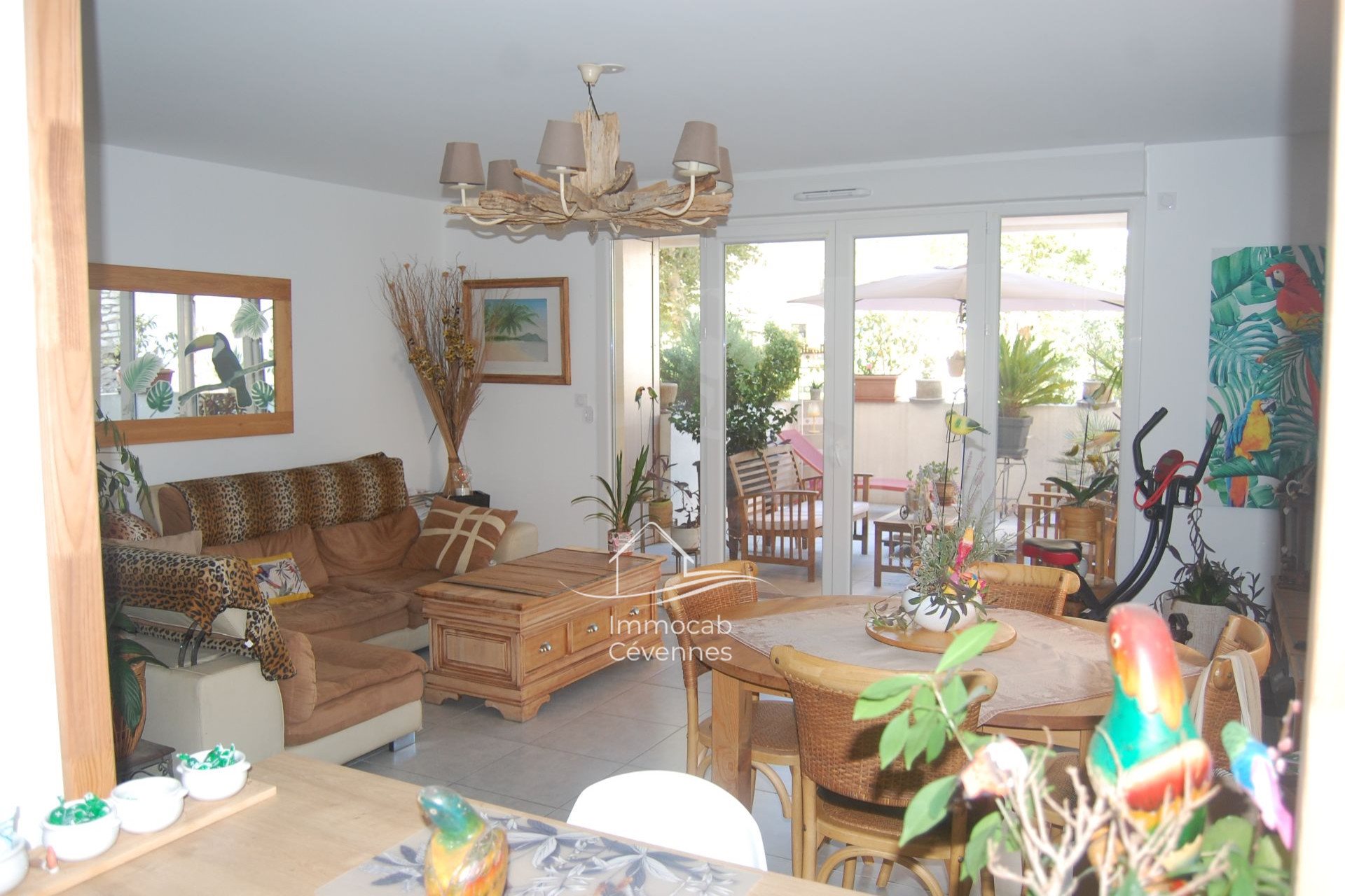 Appartement à vendre, 77m², Alès