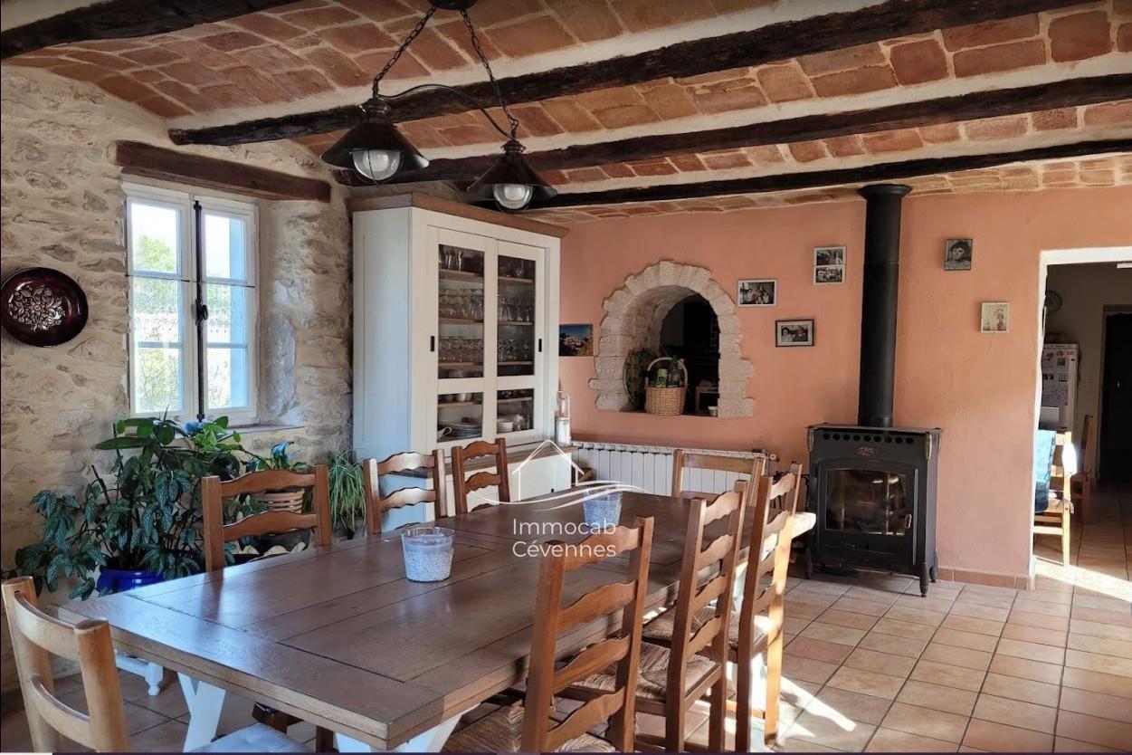 Maison à vendre, 390m², Uzès