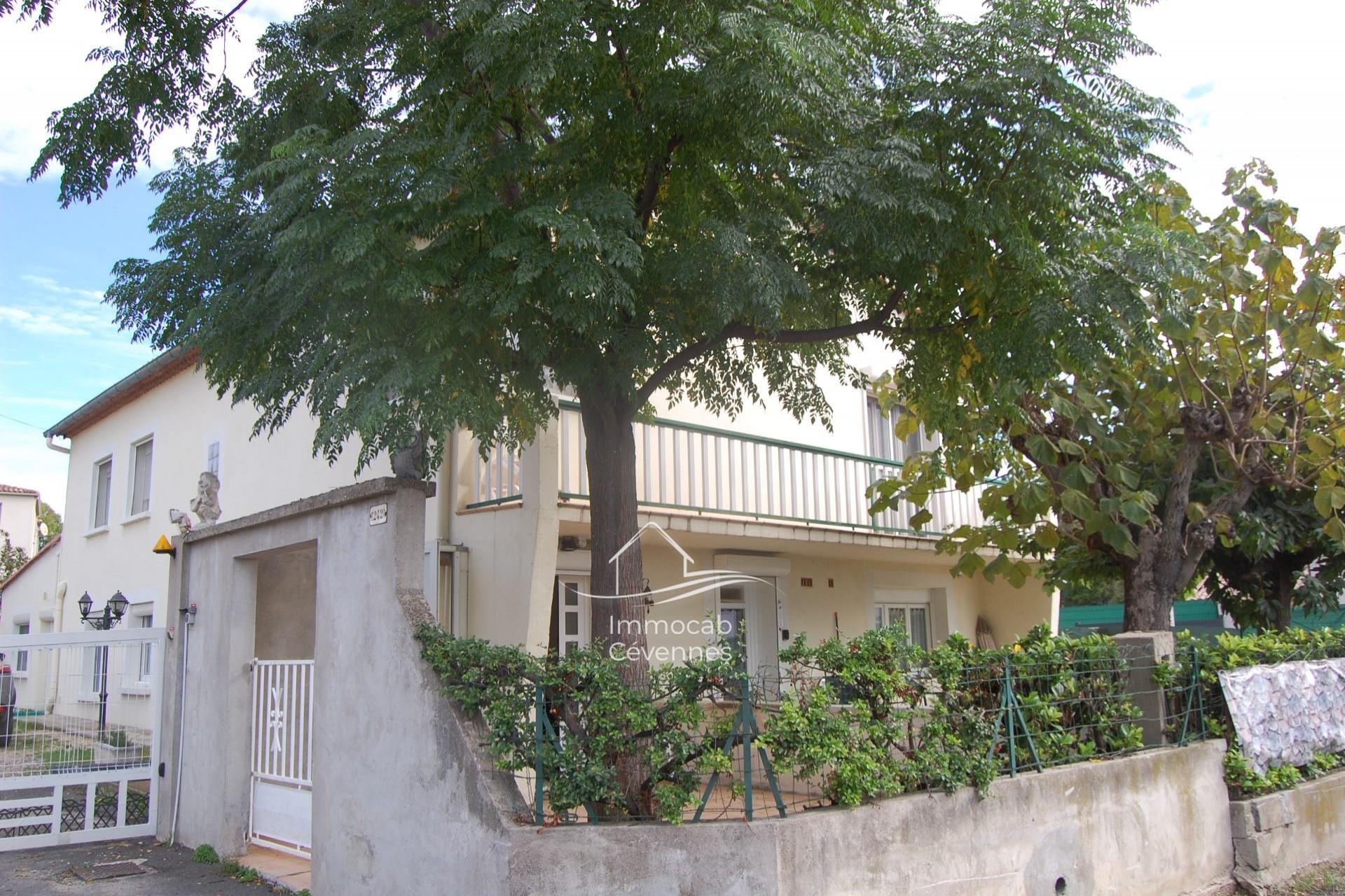 Maison à vendre, 240m², Alès