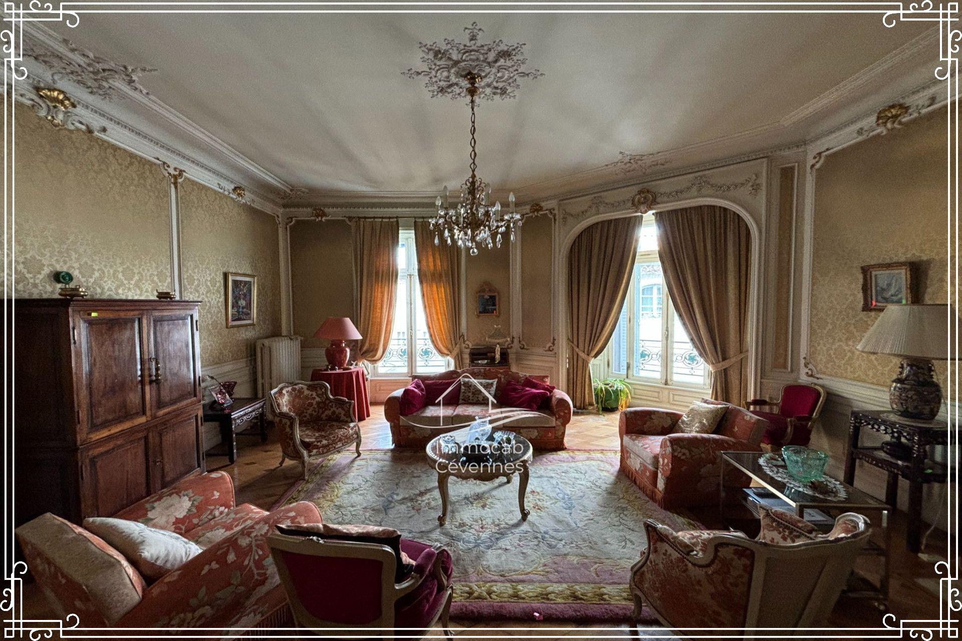 Appartement à vendre, 156m², Alès