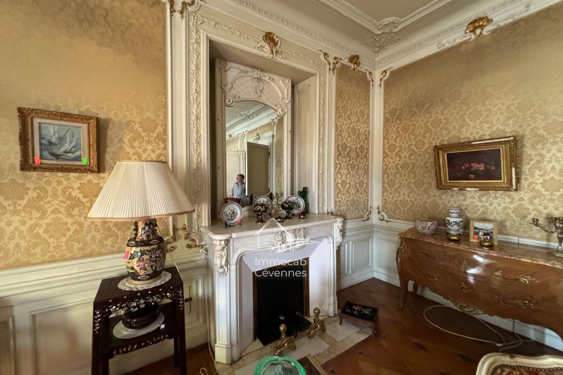 Appartement à vendre, 156m², Alès