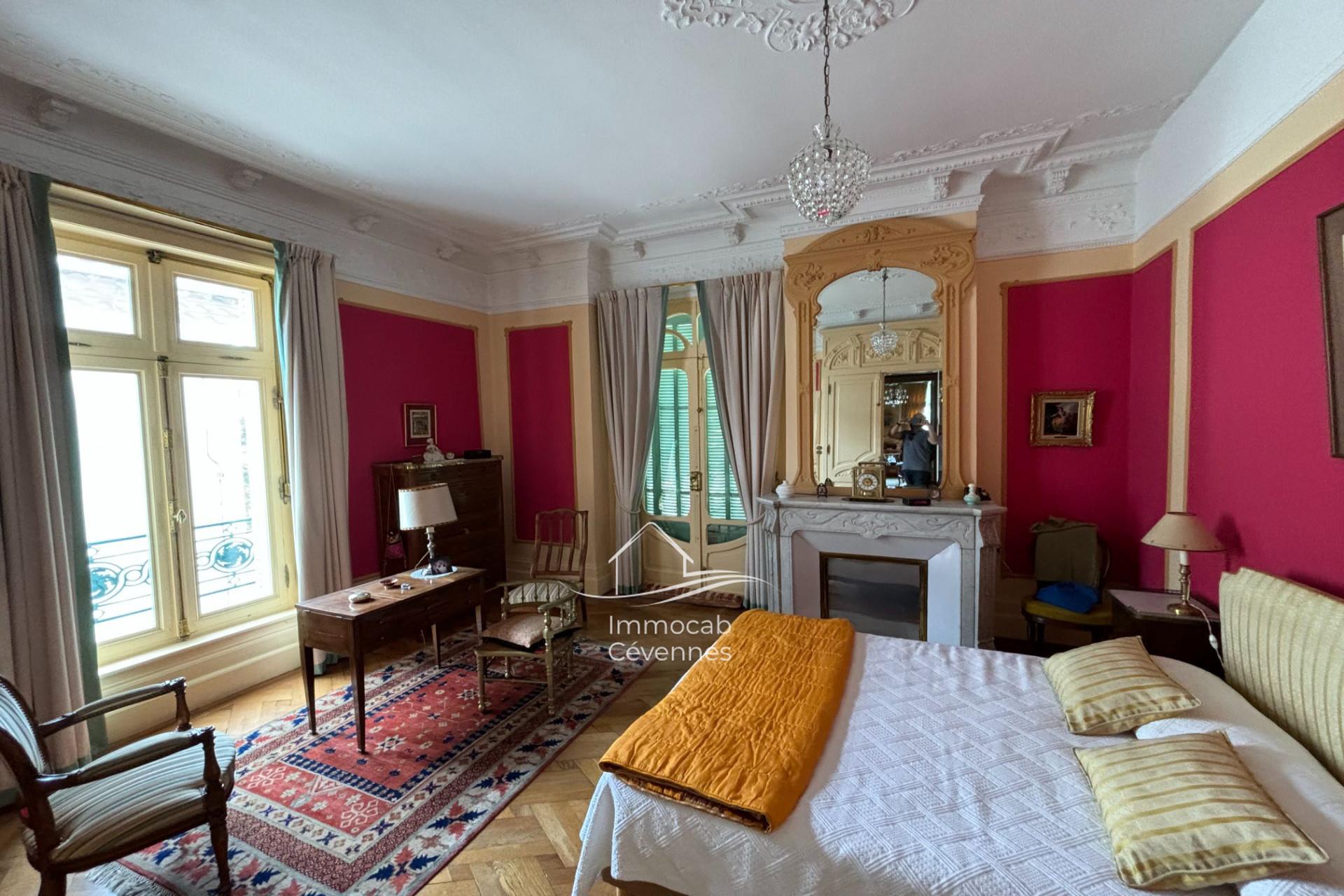 Appartement à vendre, 156m², Alès