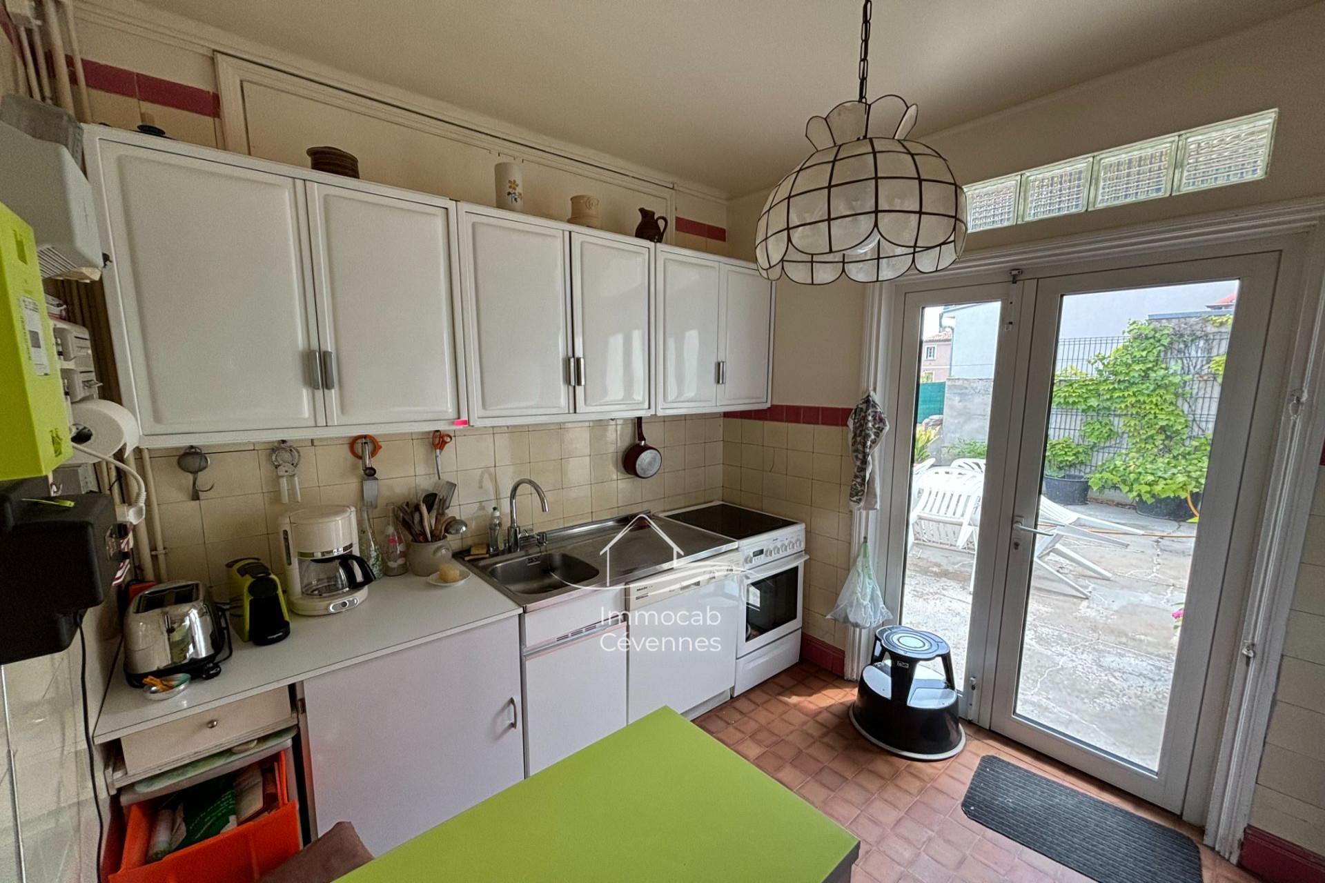 Appartement à vendre, 156m², Alès