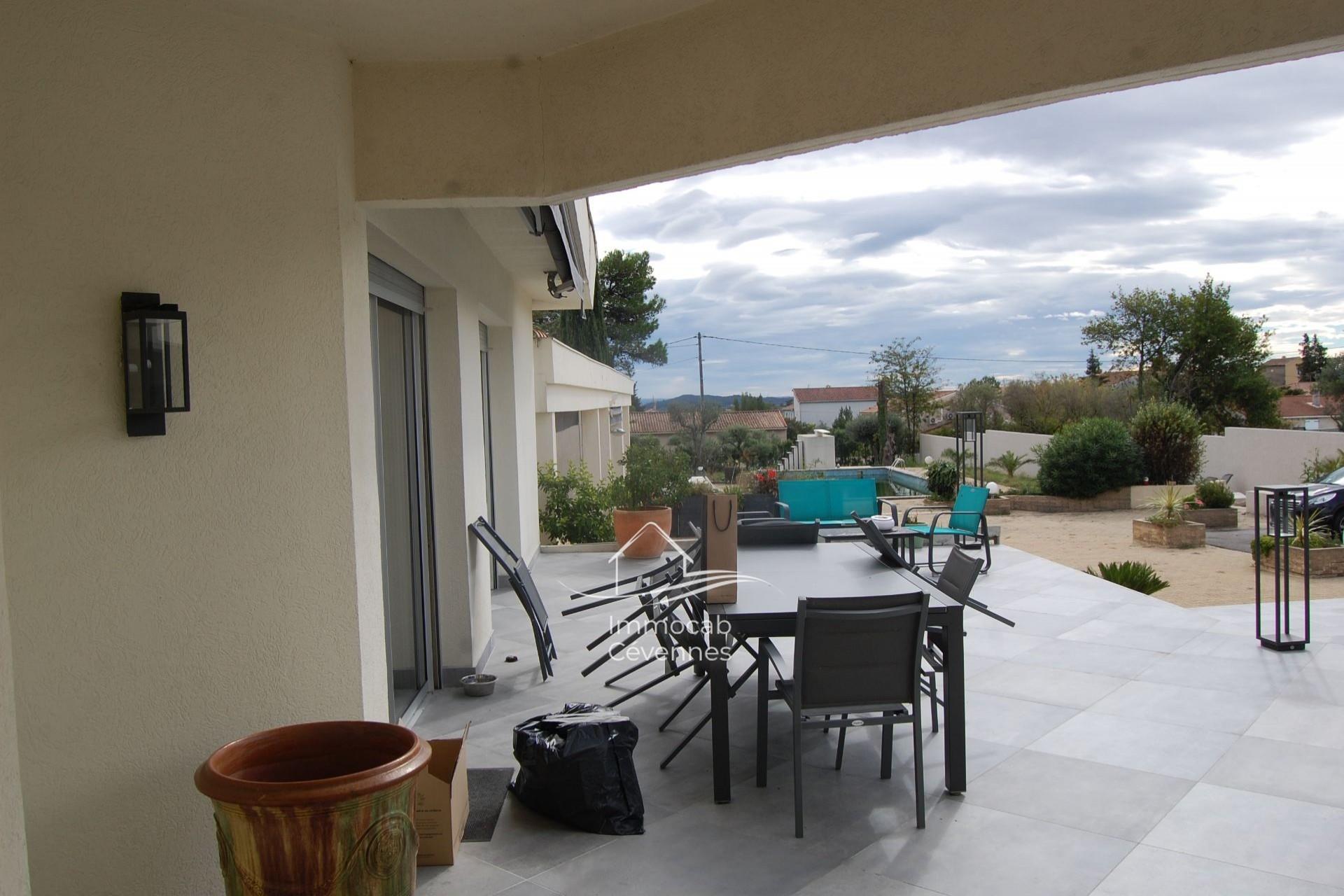 Maison à vendre, 220m², Alès