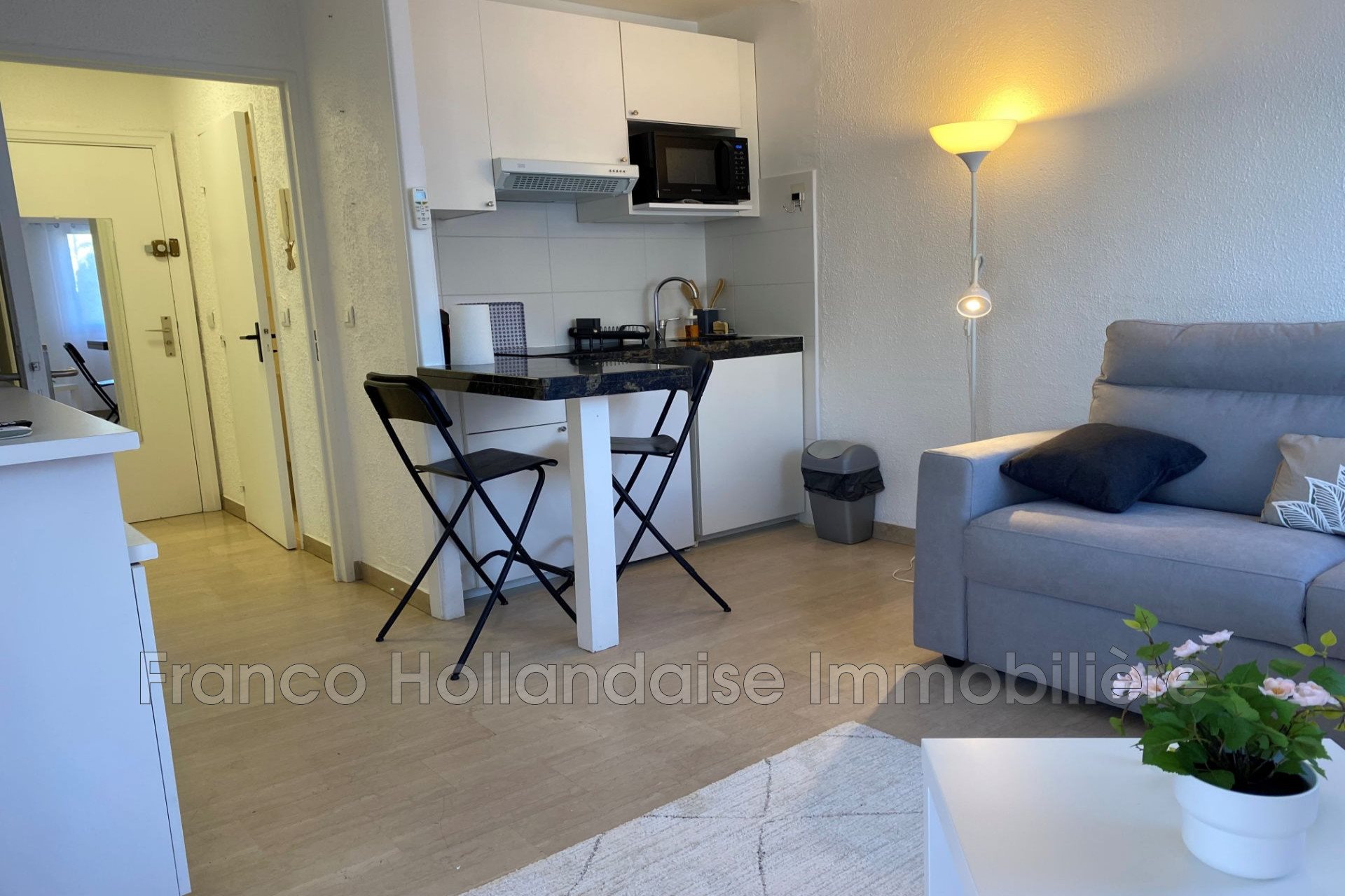 Appartement à louer, 20m², Antibes