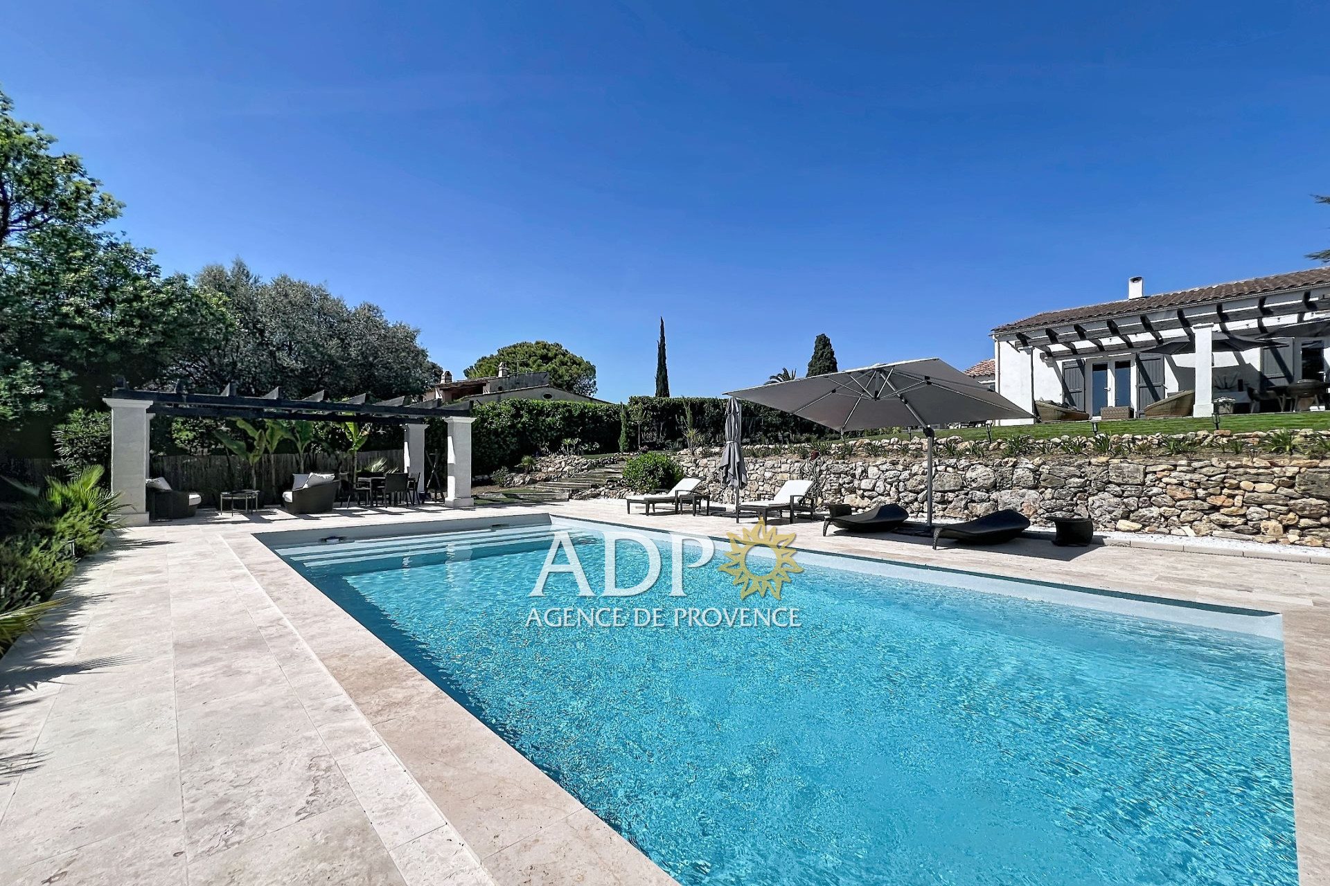 Maison à vendre, 130m², Grasse