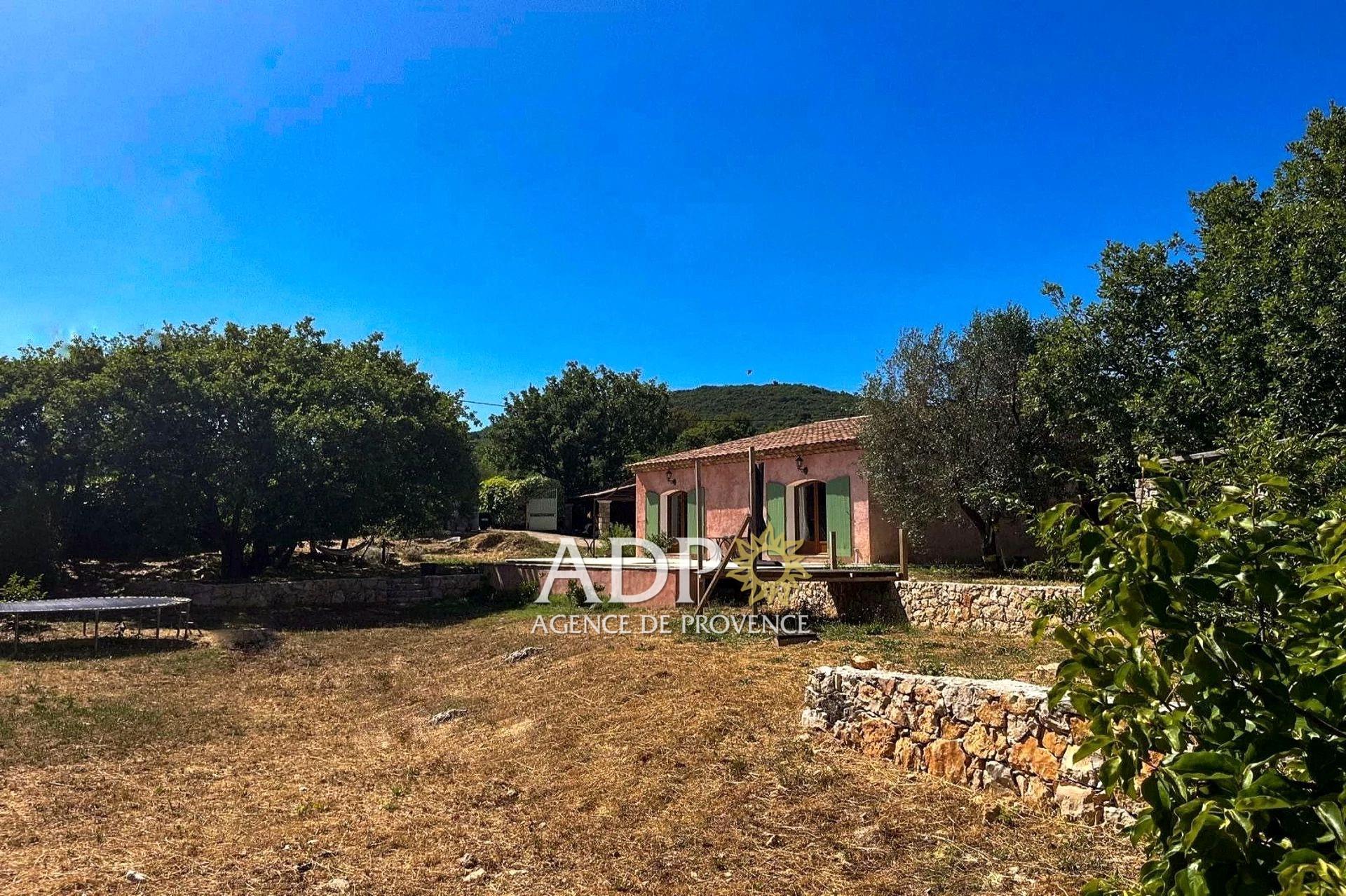 Maison à vendre, 105m², Saint-Cézaire-sur-Siagne