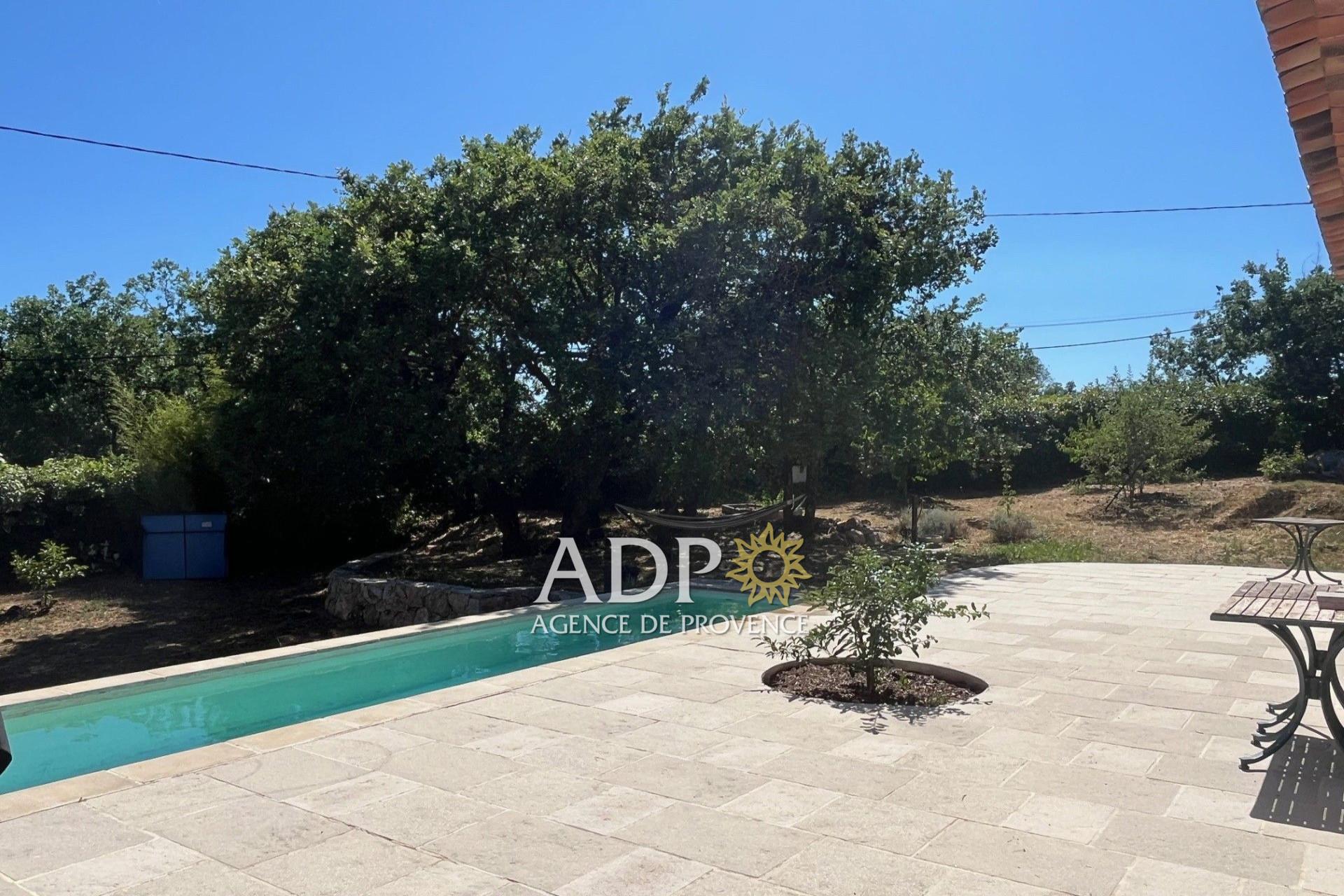 Maison à vendre, 105m², Saint-Cézaire-sur-Siagne