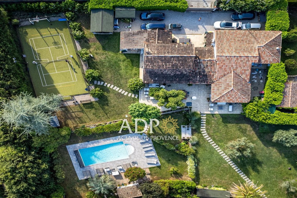 Maison à vendre, 245m², Peymeinade