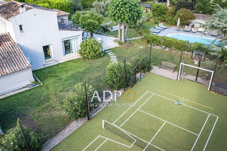 Maison à vendre, 245m², Peymeinade