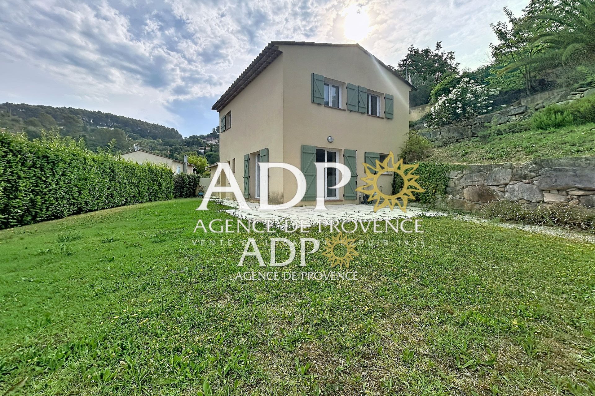 Maison à vendre, 96m², Pégomas