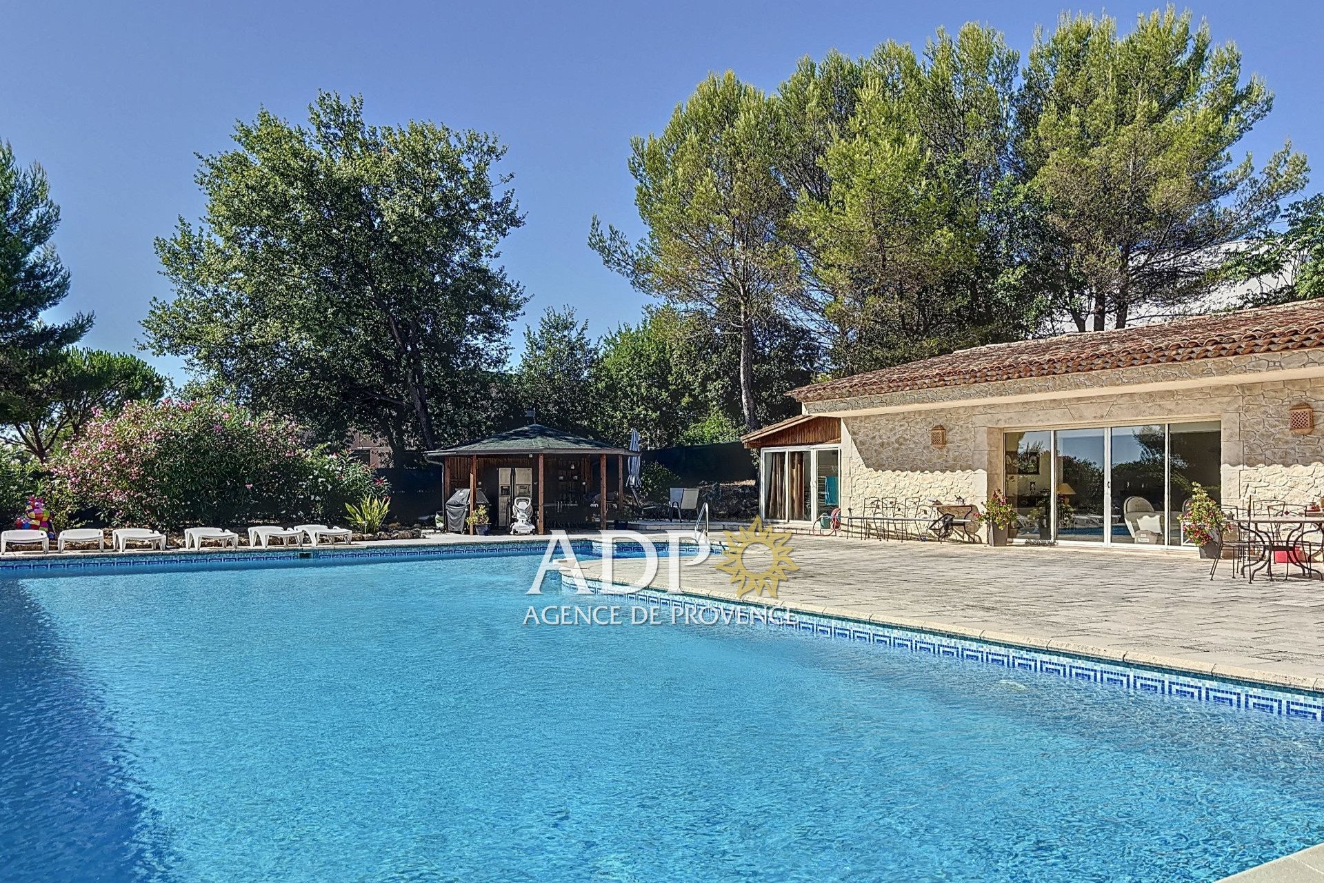 Maison à vendre, 300m², Mouans-Sartoux