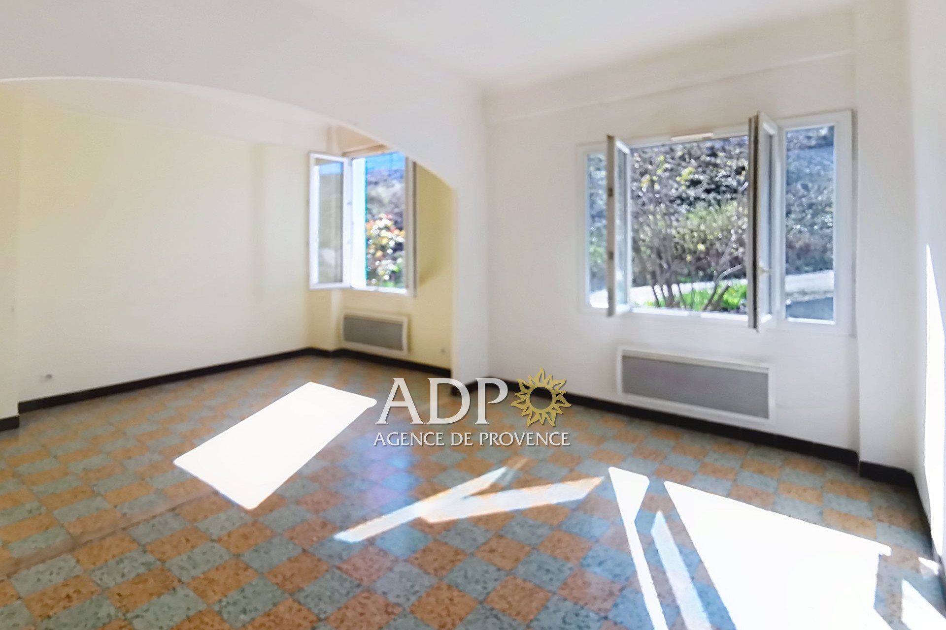 Appartement à vendre, 69m², Entrevaux