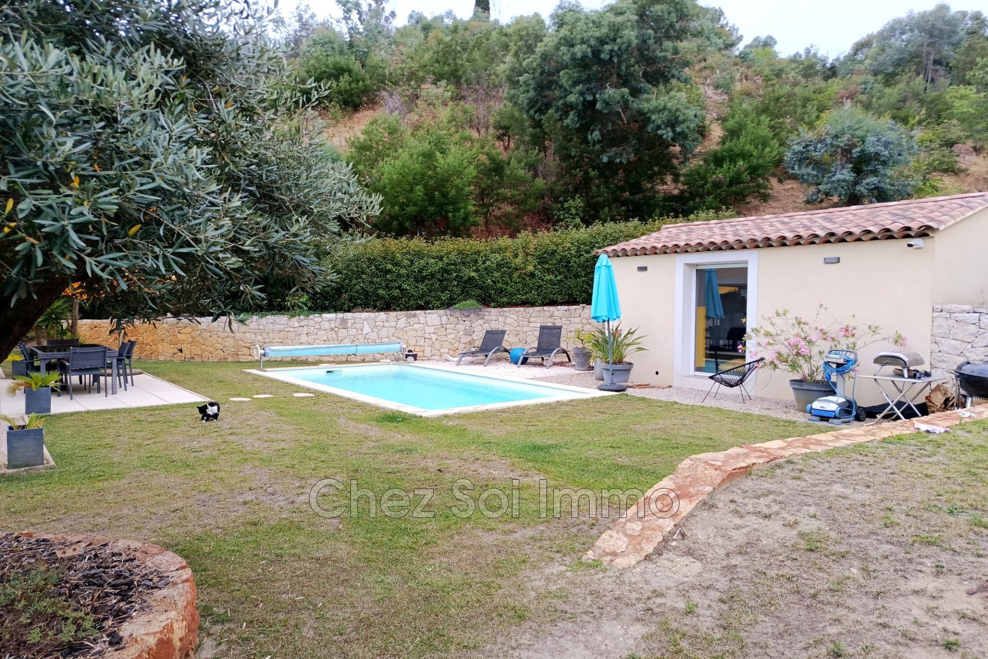 Maison à vendre, 140m², Pégomas
