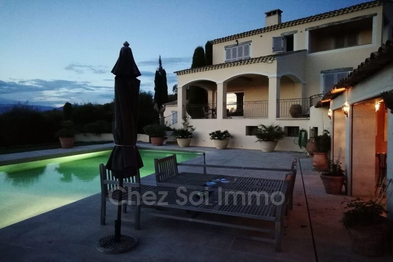 Maison à vendre, 300m², Mougins