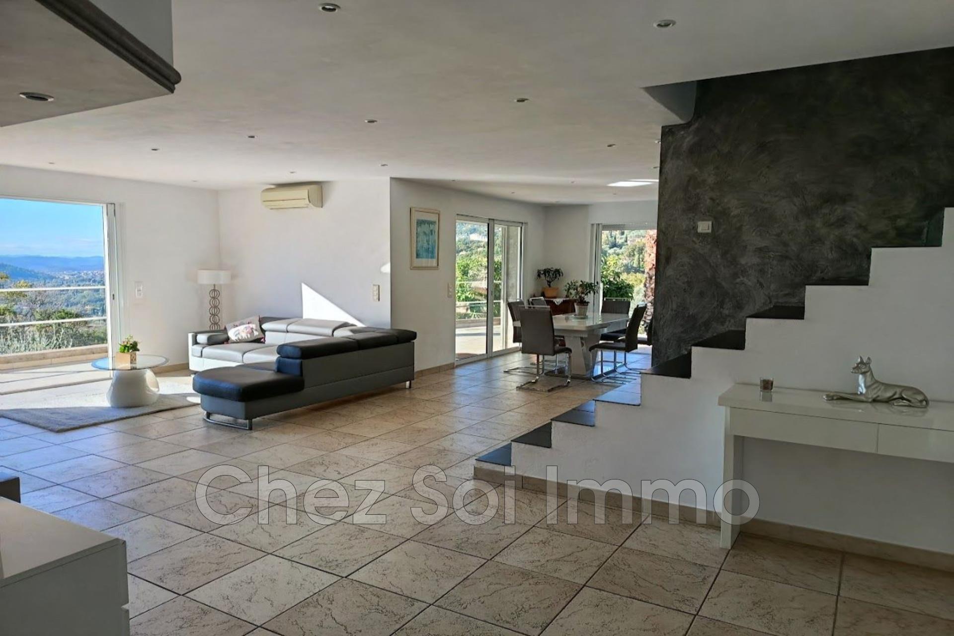 Maison à vendre, 160m², Cabris