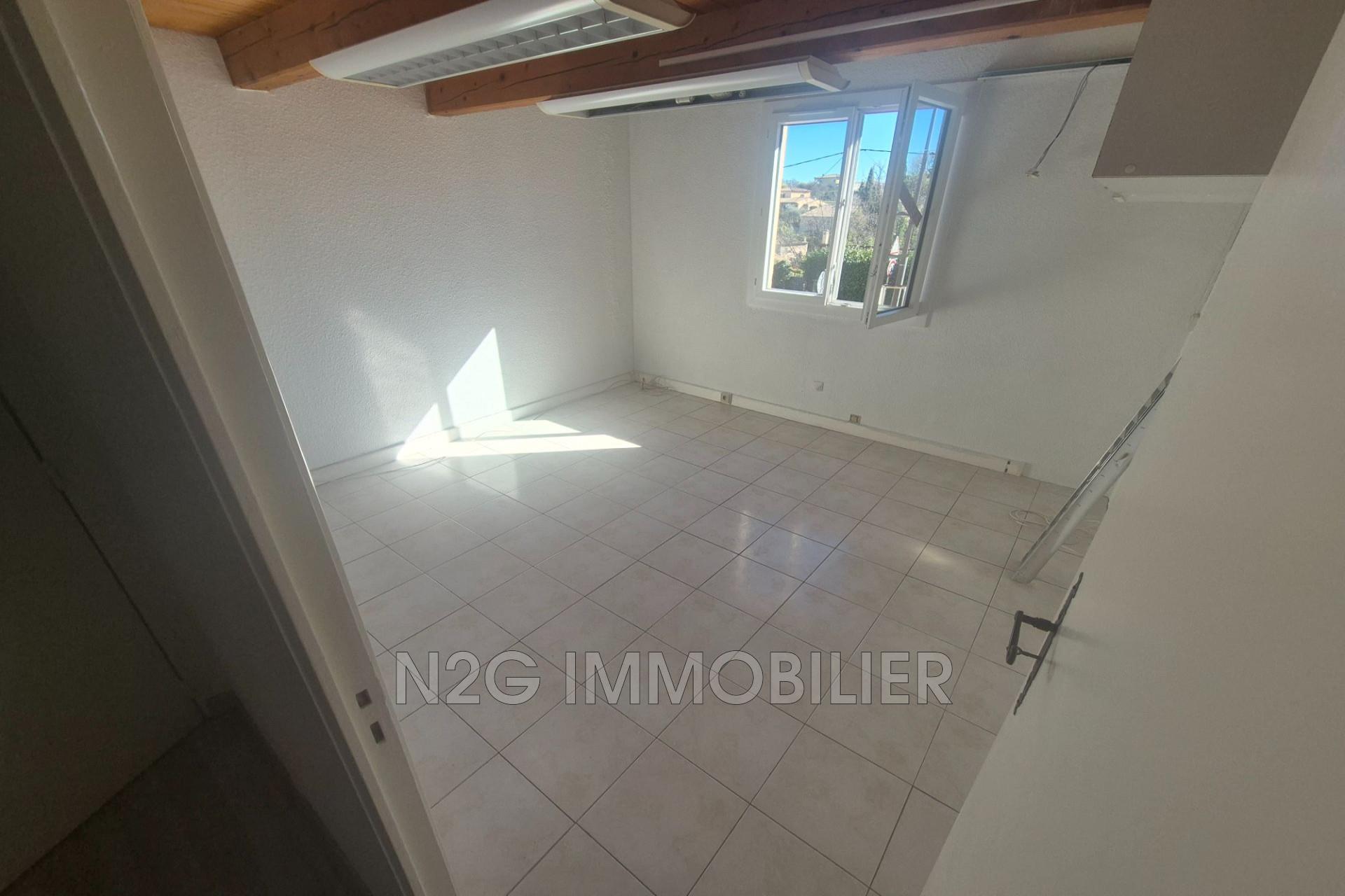 Maison à louer, 103m², Le Rouret