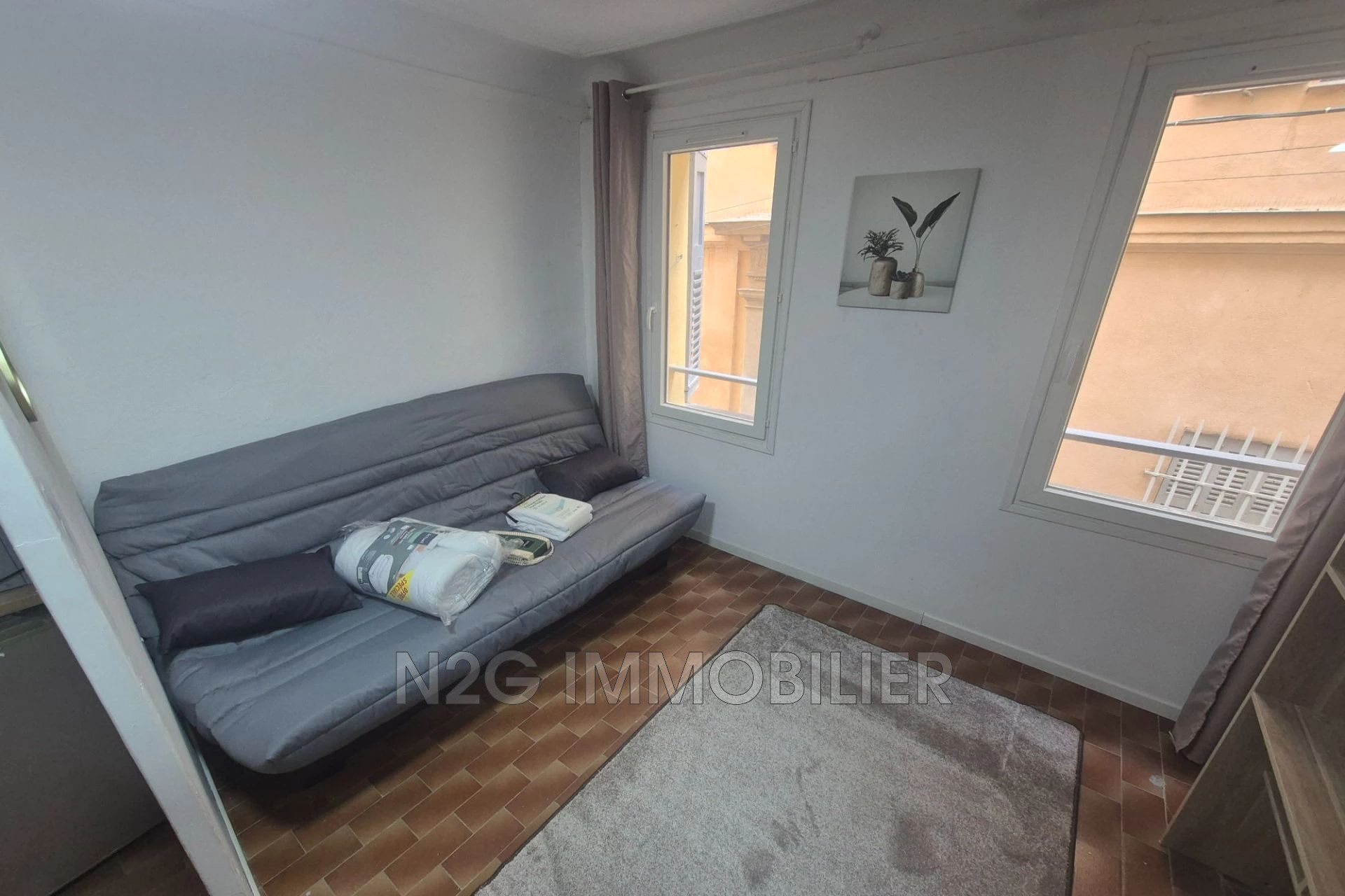 Appartement à louer, 17m², Grasse
