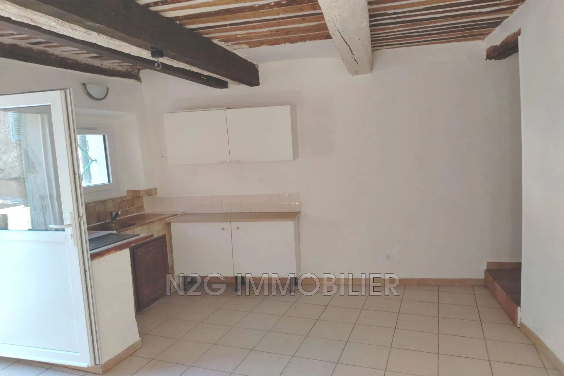 Appartement à louer, 22m², Callas