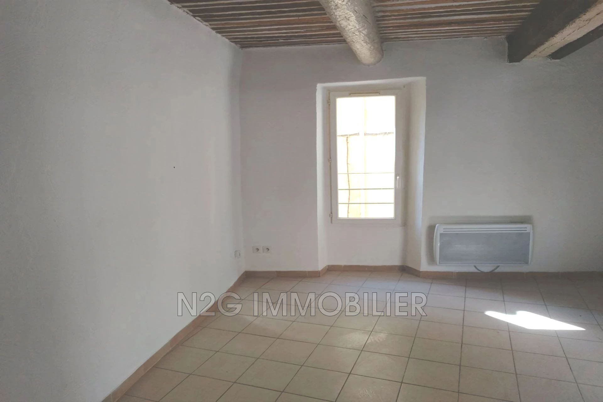 Appartement à louer, 22m², Callas