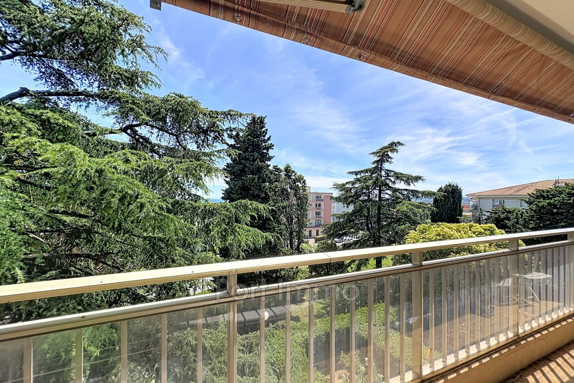 Appartement à vendre, 63m², Saint-Laurent-du-Var