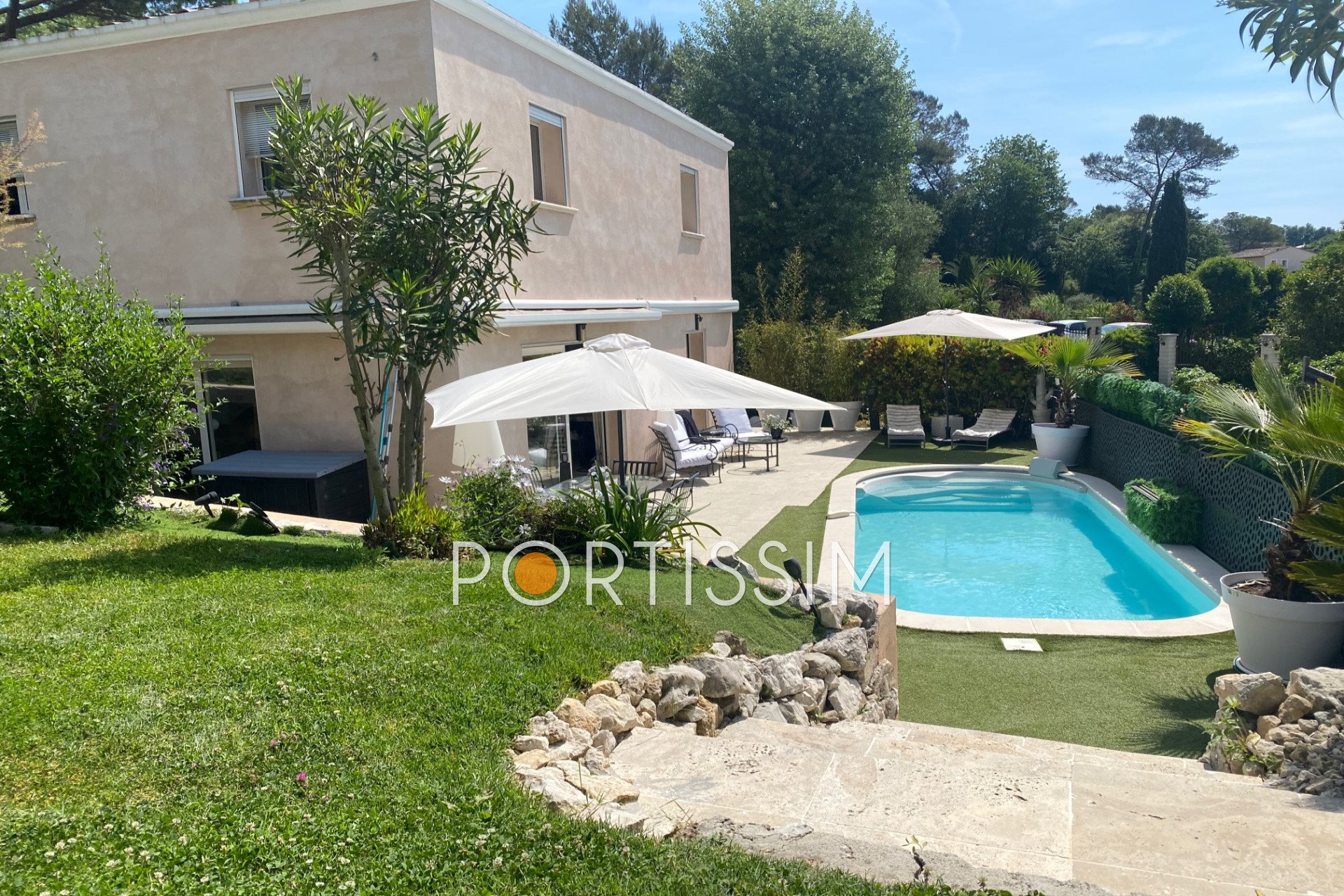 Maison à vendre, 145m², La Colle-sur-Loup