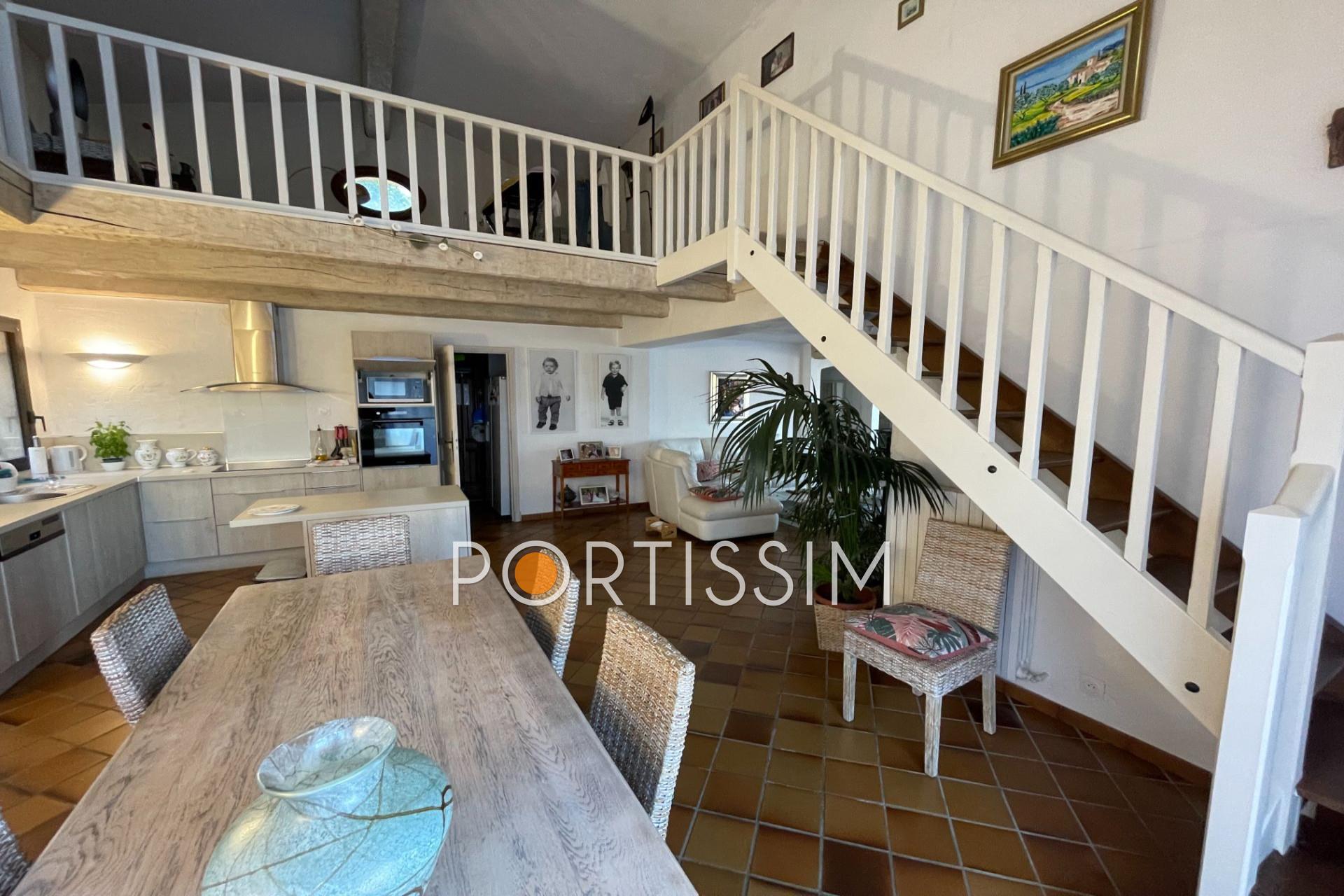 Maison à vendre, 149m², Gattières