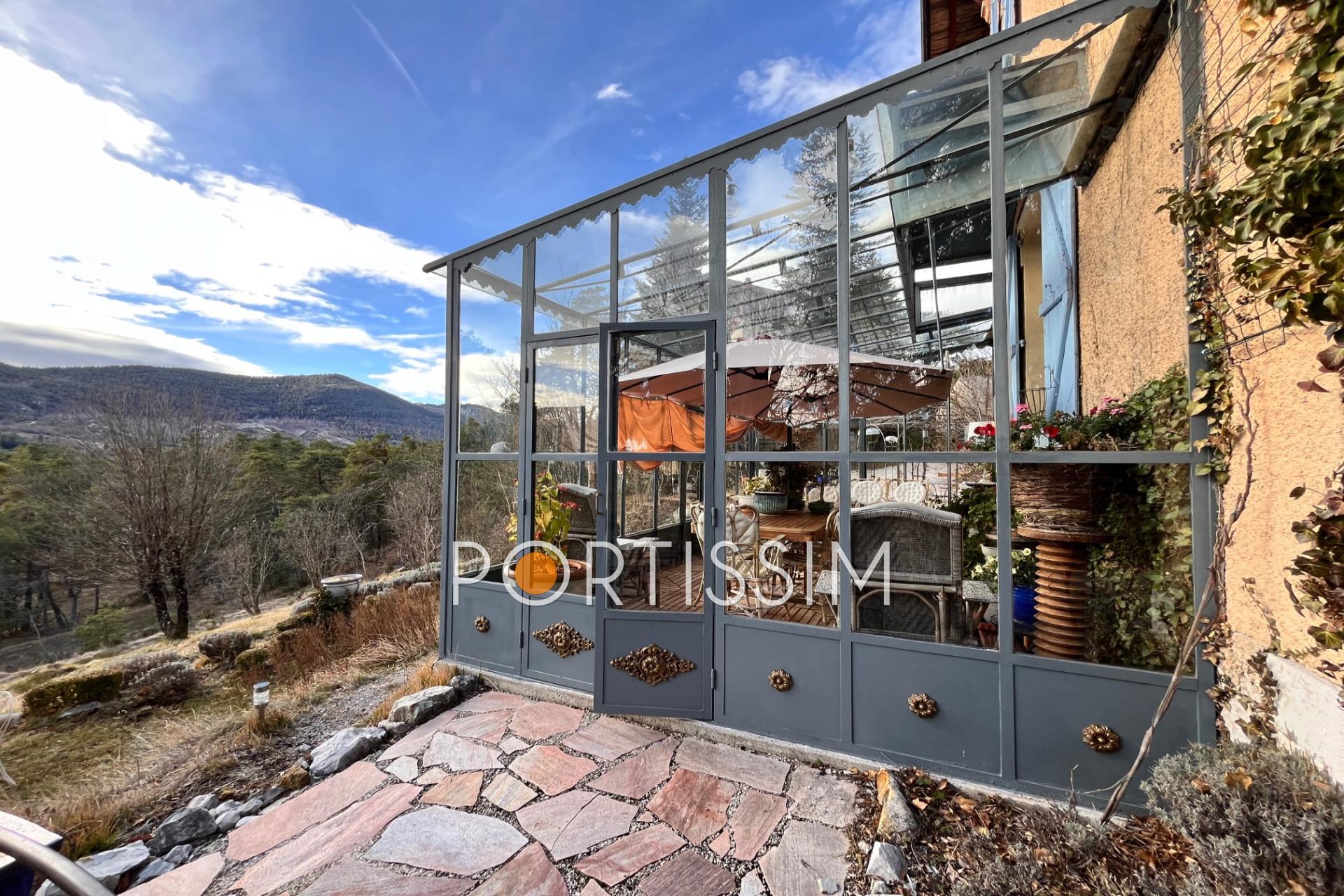 Maison à vendre, 368m², Andon