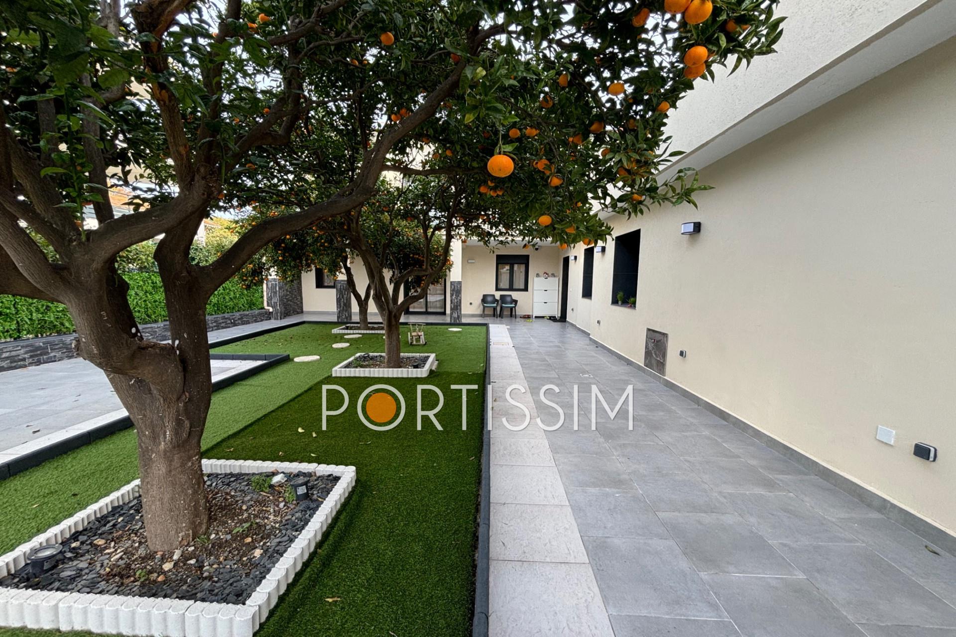 Maison à vendre, 138m², Saint-Laurent-du-Var