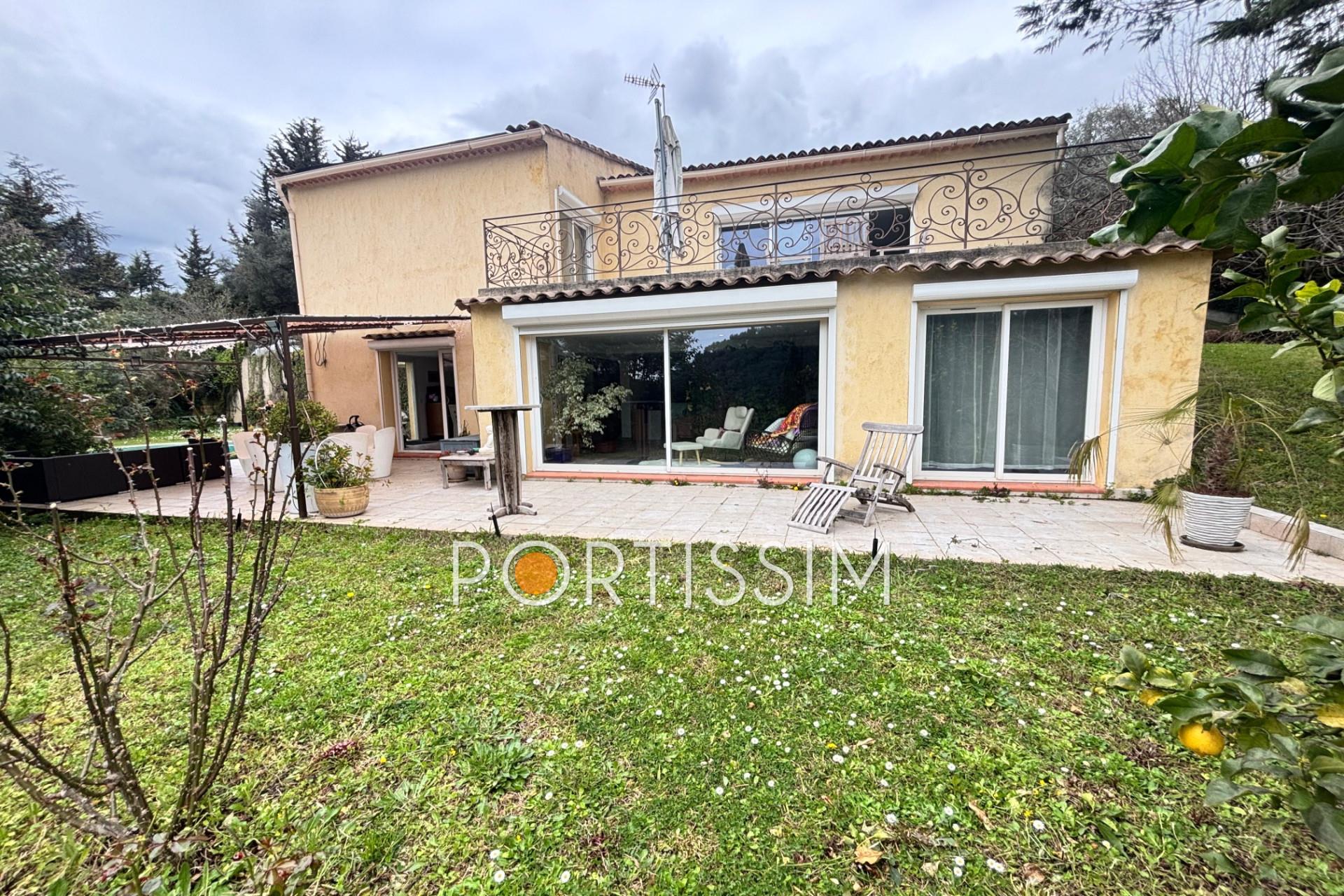 Maison à vendre, 224m², La Colle-sur-Loup