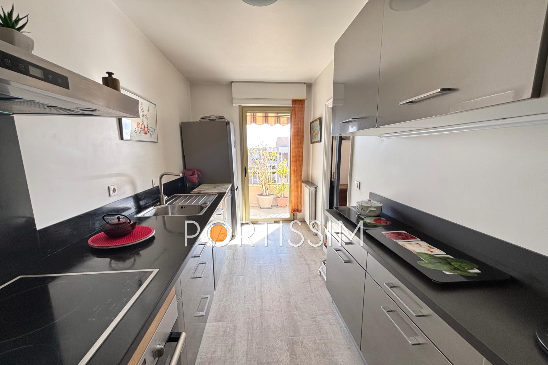 Appartement à vendre, 92m², Saint-Laurent-du-Var