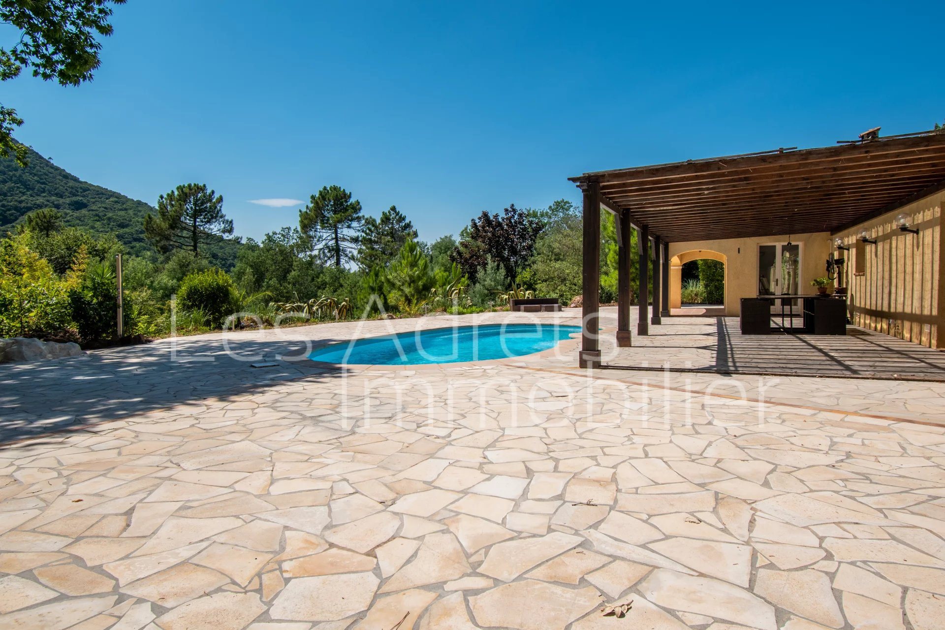 Maison à vendre, 190m², Les Adrets-de-l'Estérel