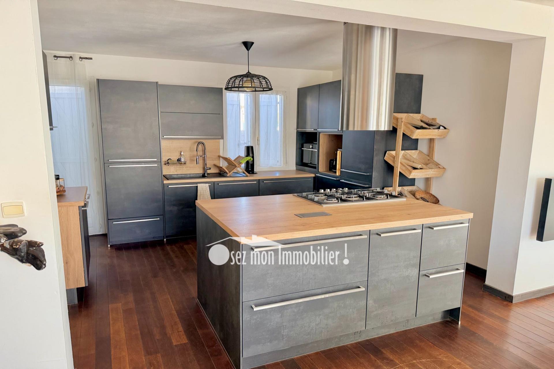 Maison à vendre, 118m², Gruissan