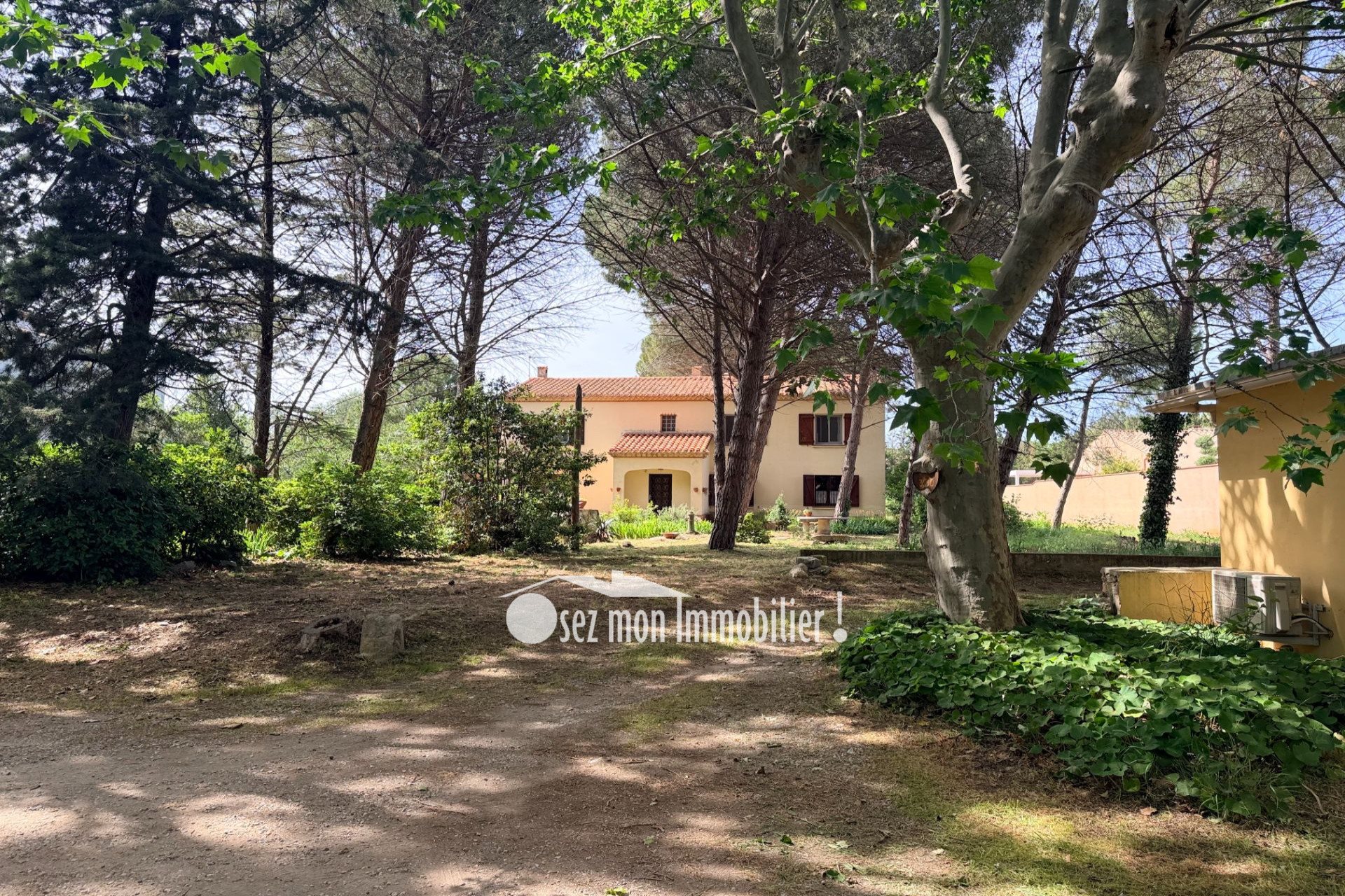 Maison à vendre, 1135m², Narbonne