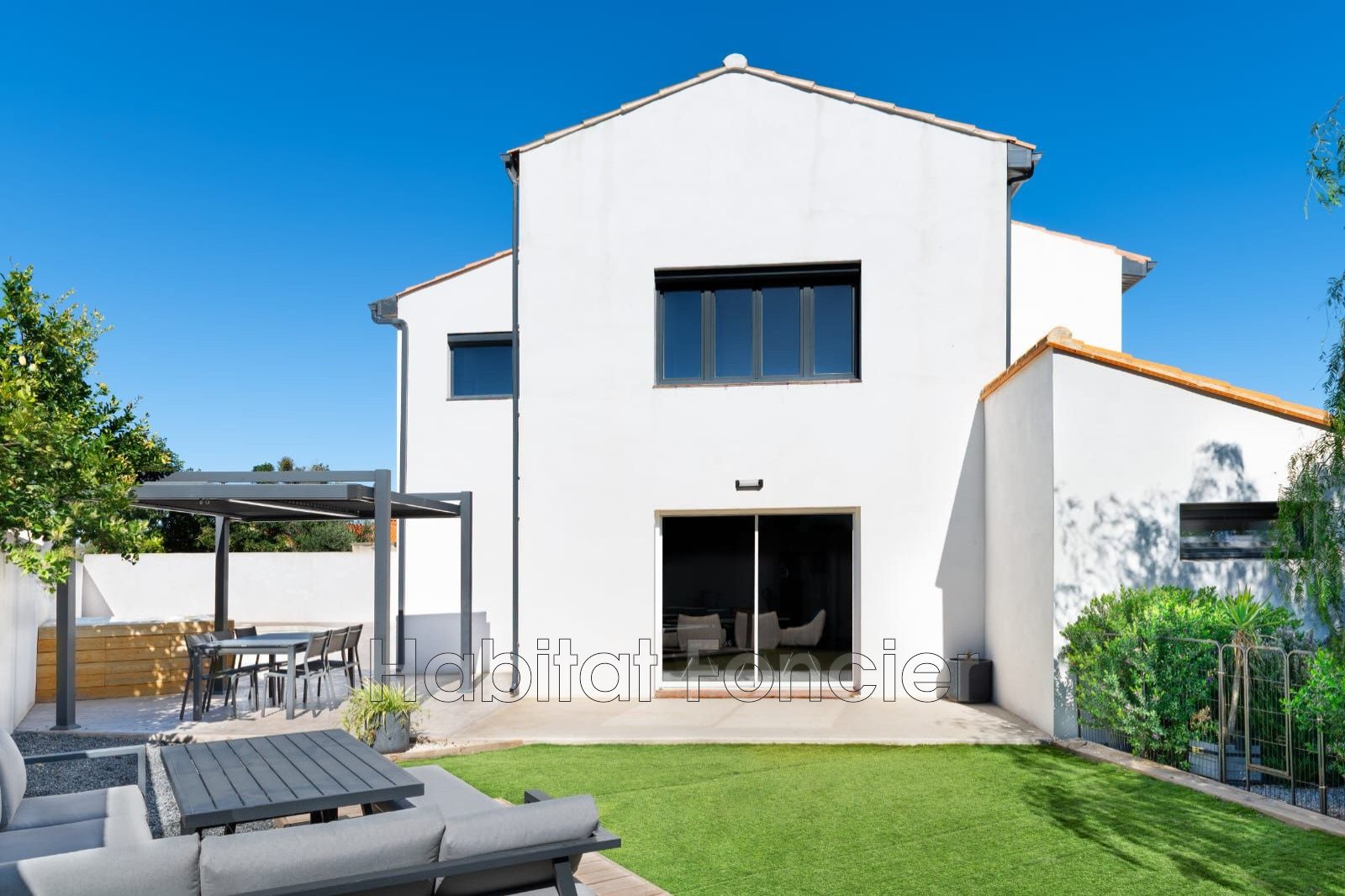 Maison à vendre, 175m², Saint-Laurent-de-la-Salanque