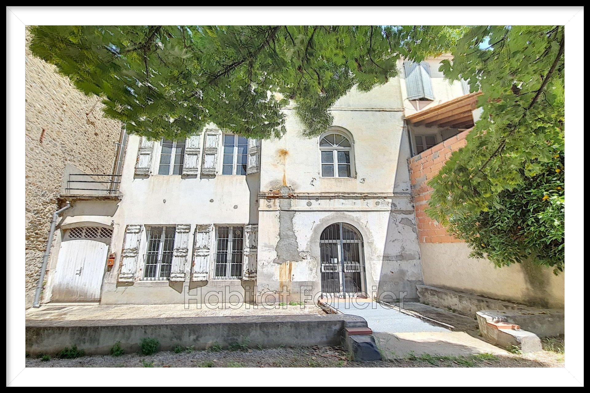 Maison à vendre, 880m², Prades