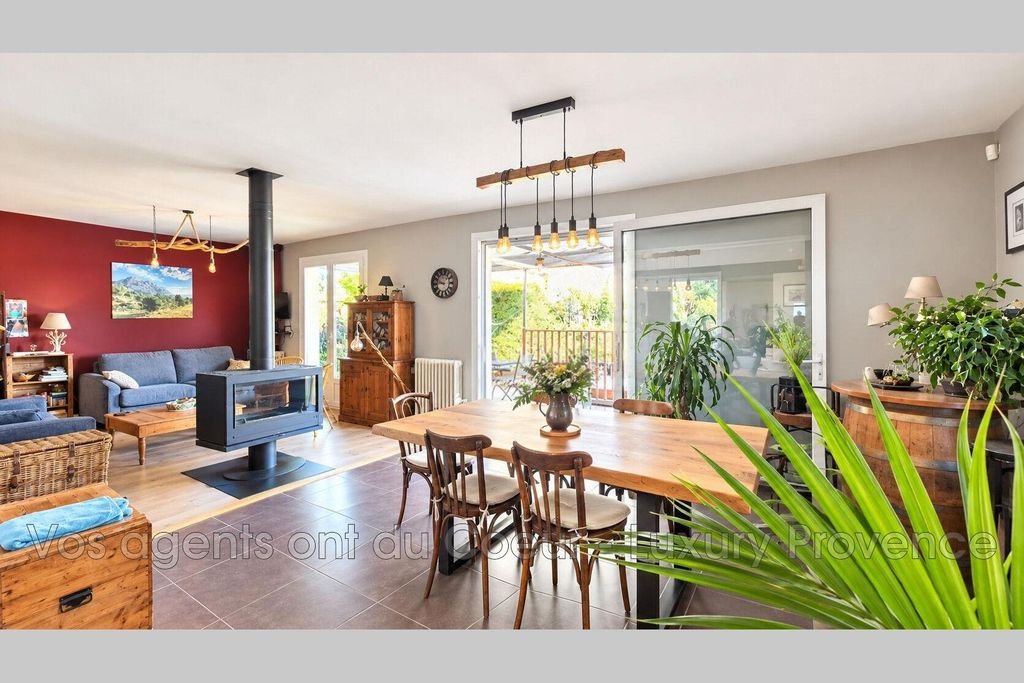 Maison à vendre, 92m², Rousset