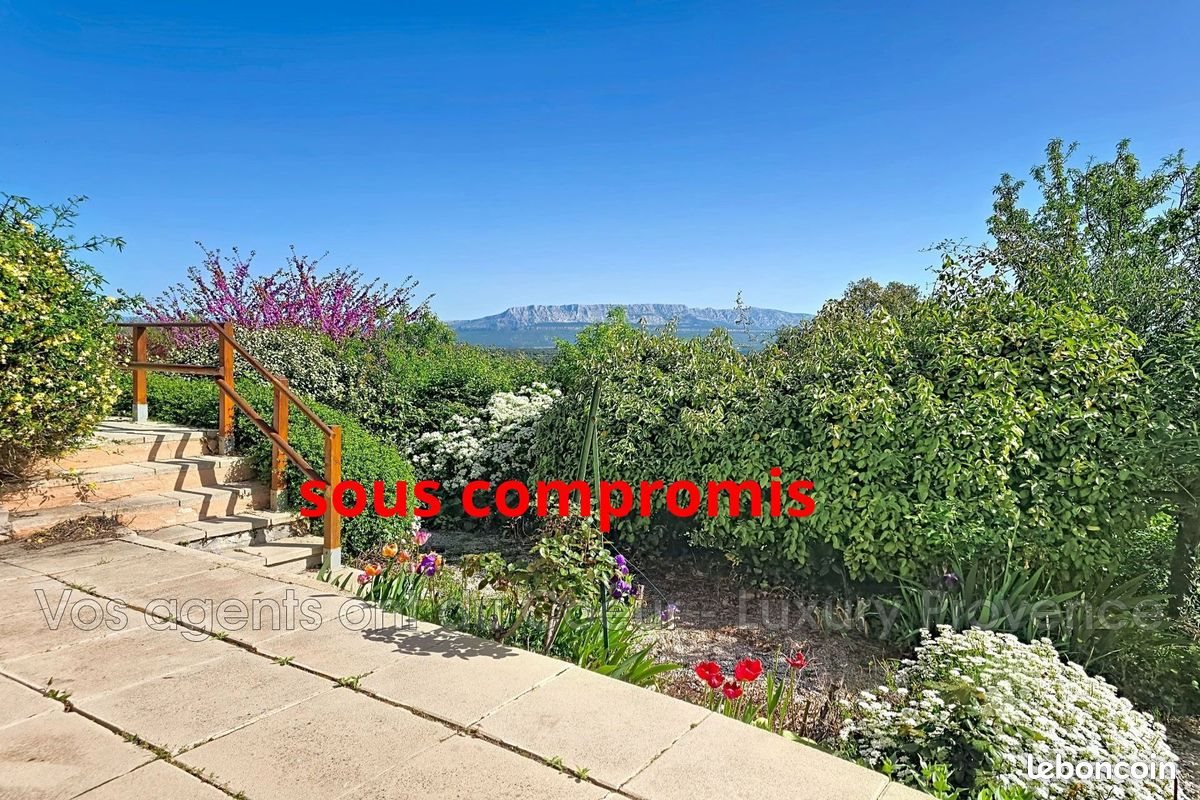 Maison à vendre, 135m², Mimet