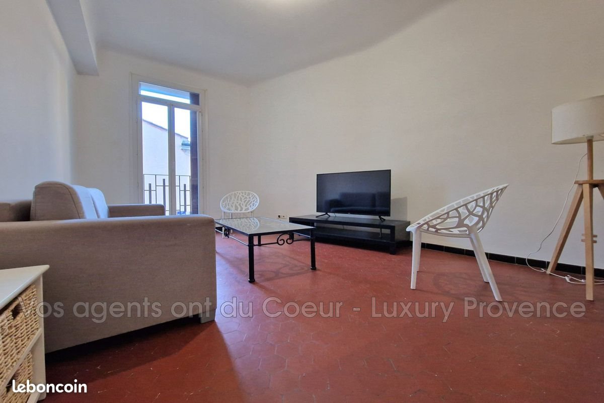 Appartement à louer, 56m², Toulon