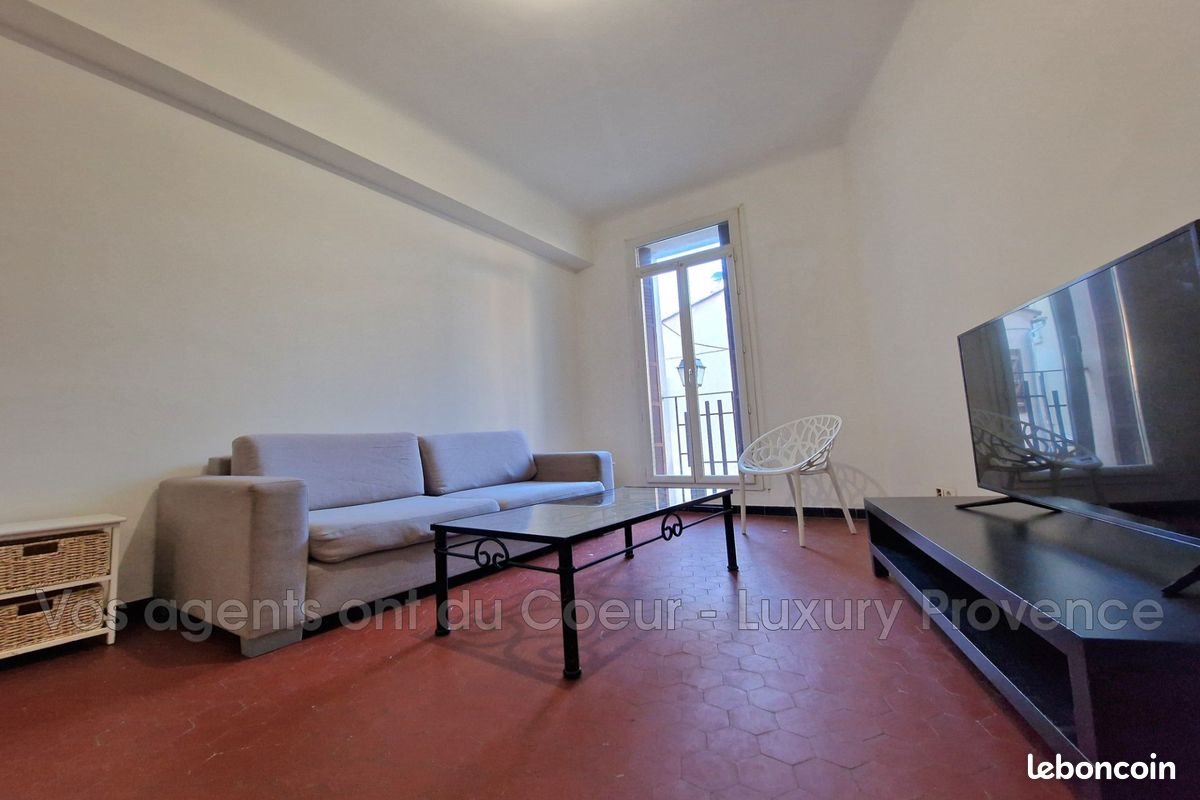 Appartement à louer, 56m², Toulon