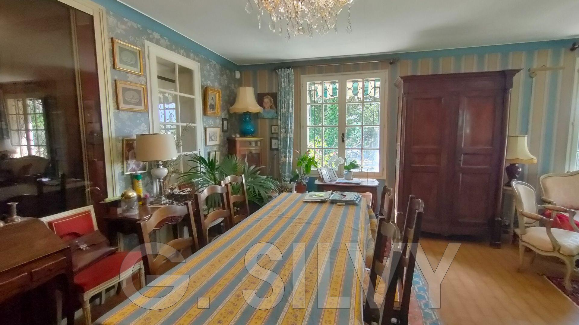 Maison à vendre, 110m², Uchaux