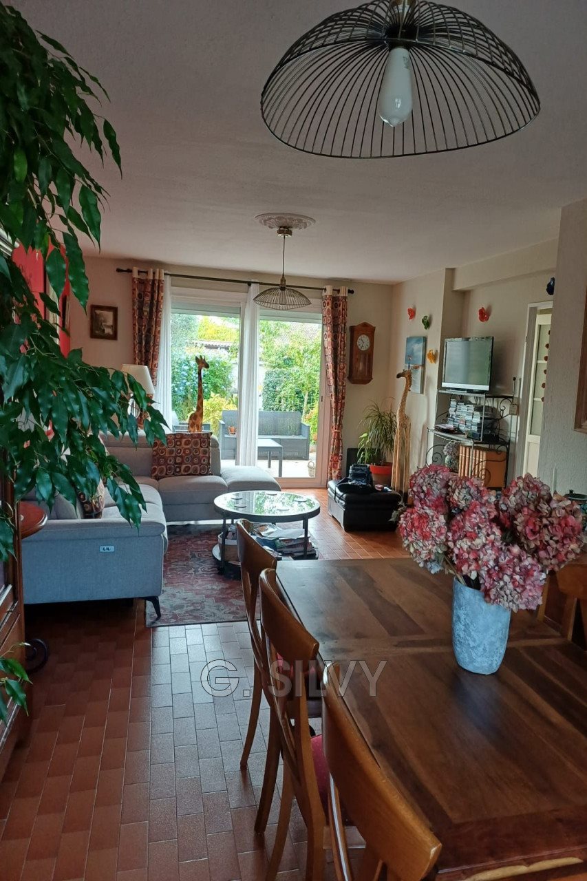 Maison à vendre, 93m², Orange