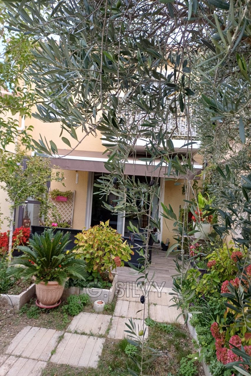 Maison à vendre, 93m², Orange