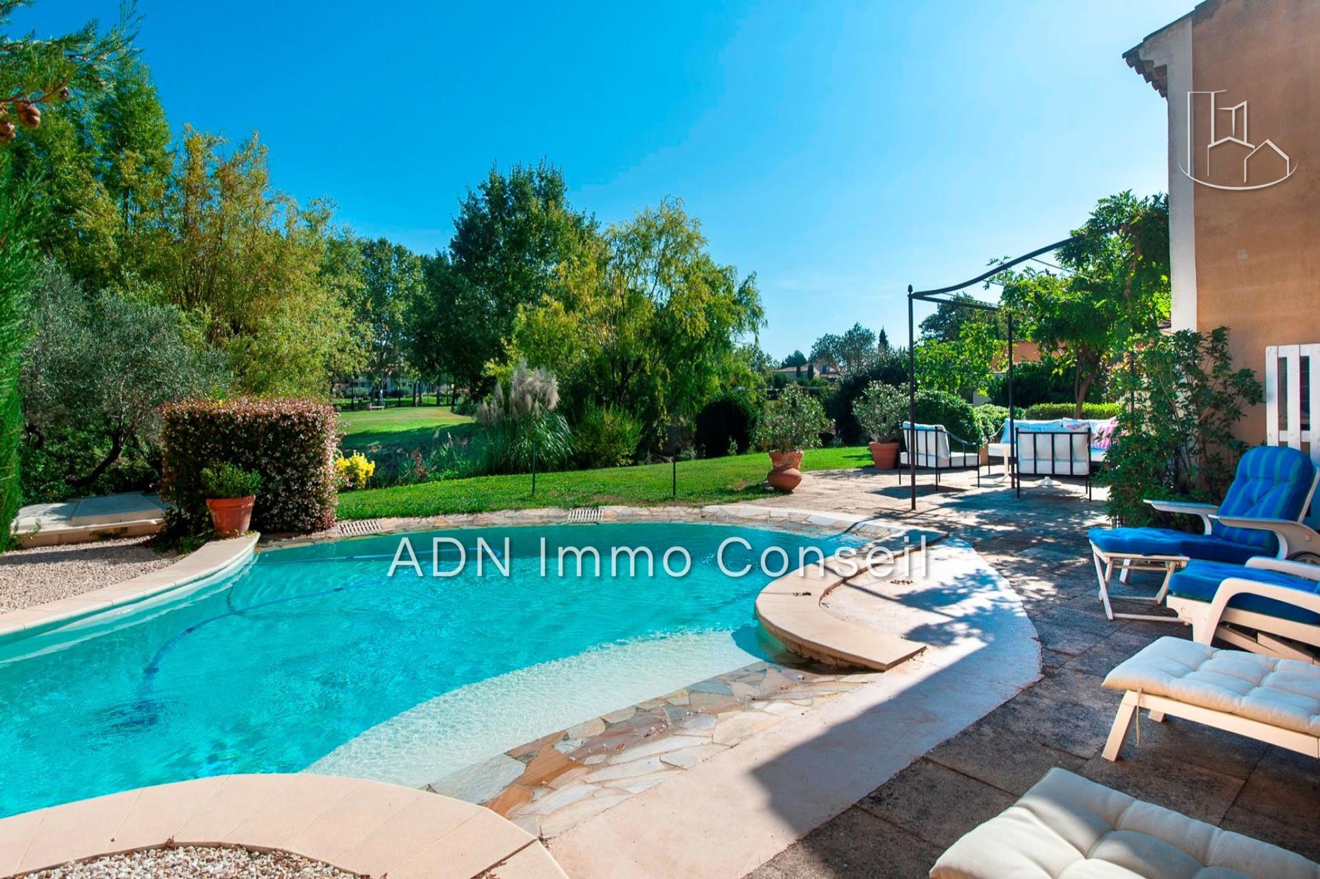 Maison à vendre, 149m², Mallemort