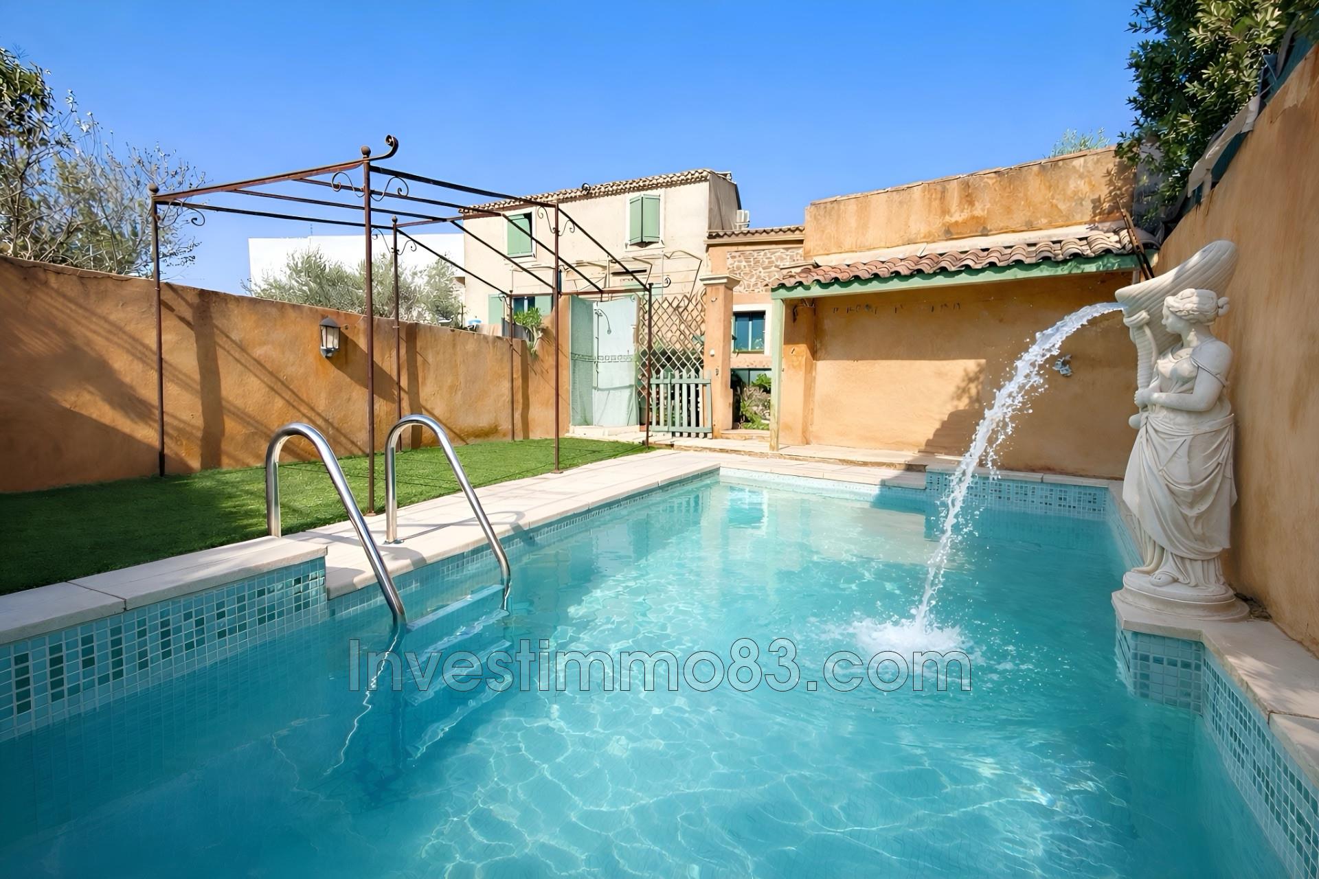 Maison à vendre, 100m², Pourrières