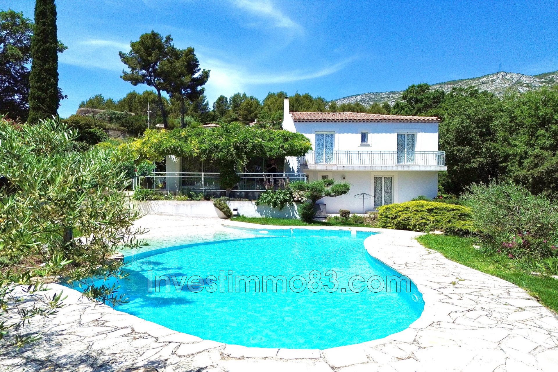 Maison à vendre, 140m², Puyloubier
