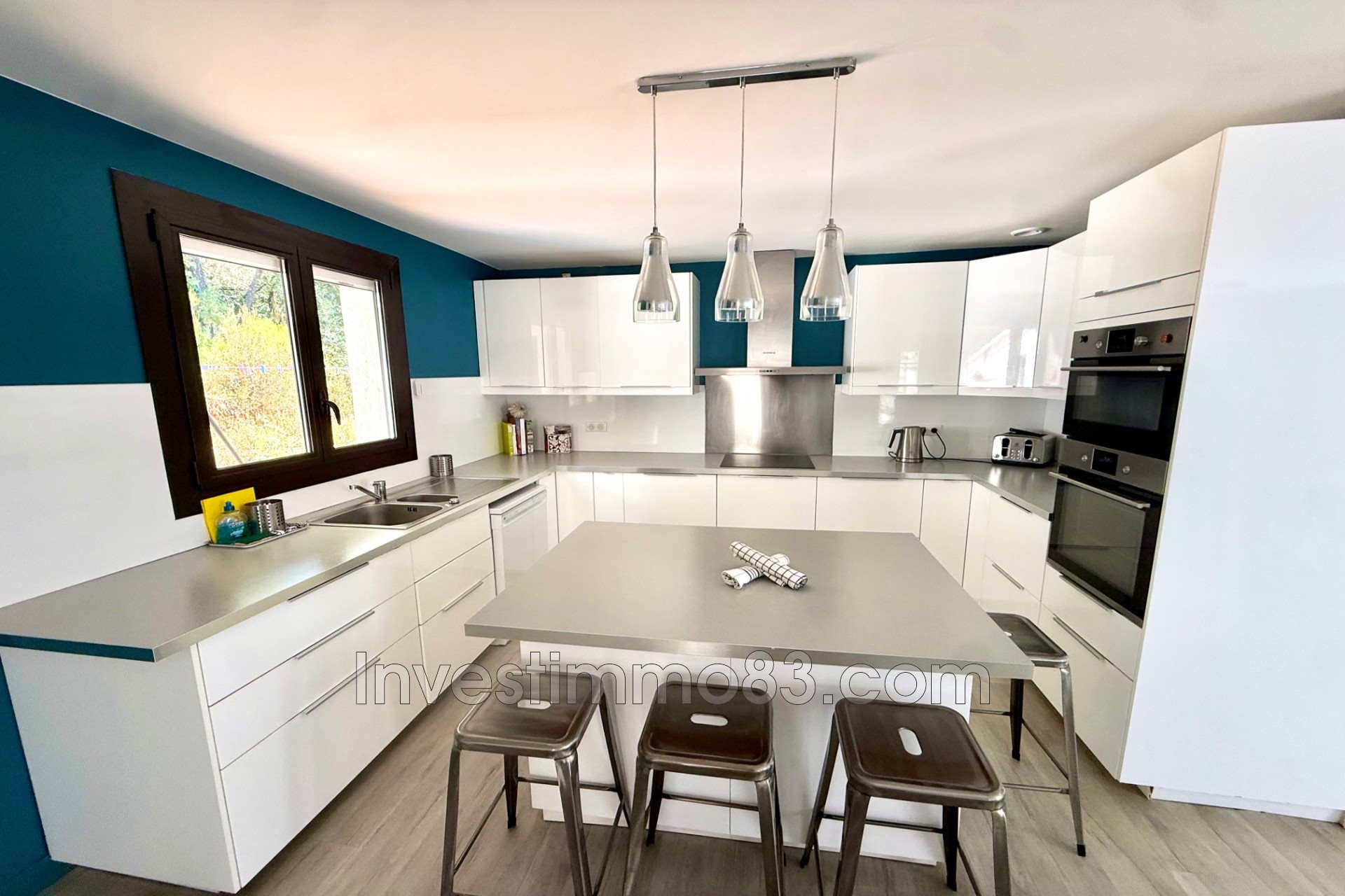 Maison à vendre, 165m², Pourrières
