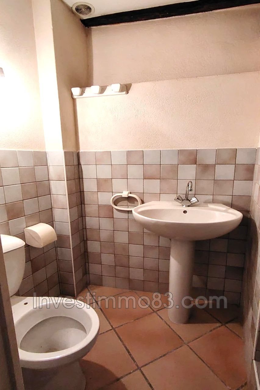 Maison à vendre, 161m², Cuers